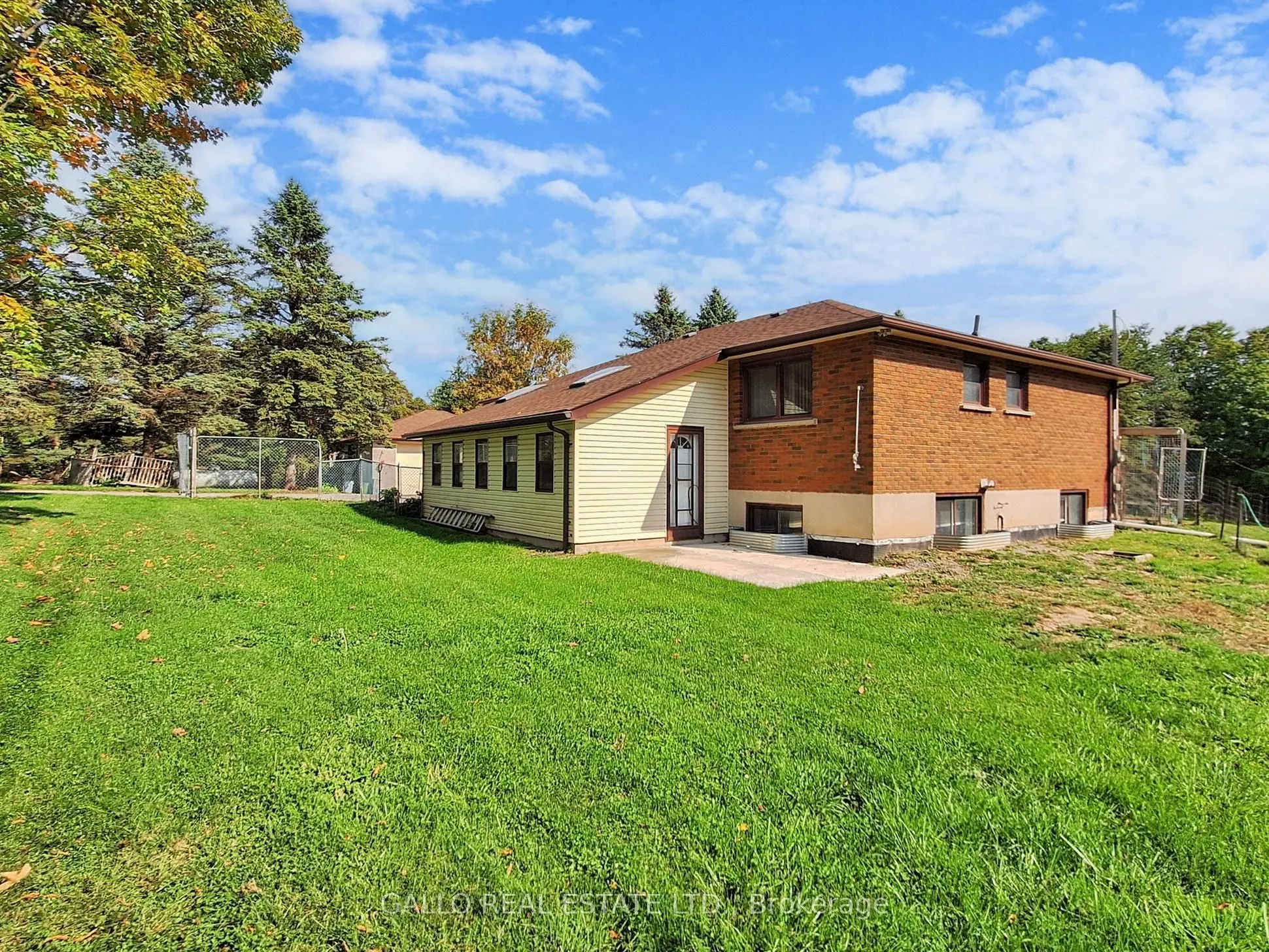 352 Uxbridge Pickering Townline
