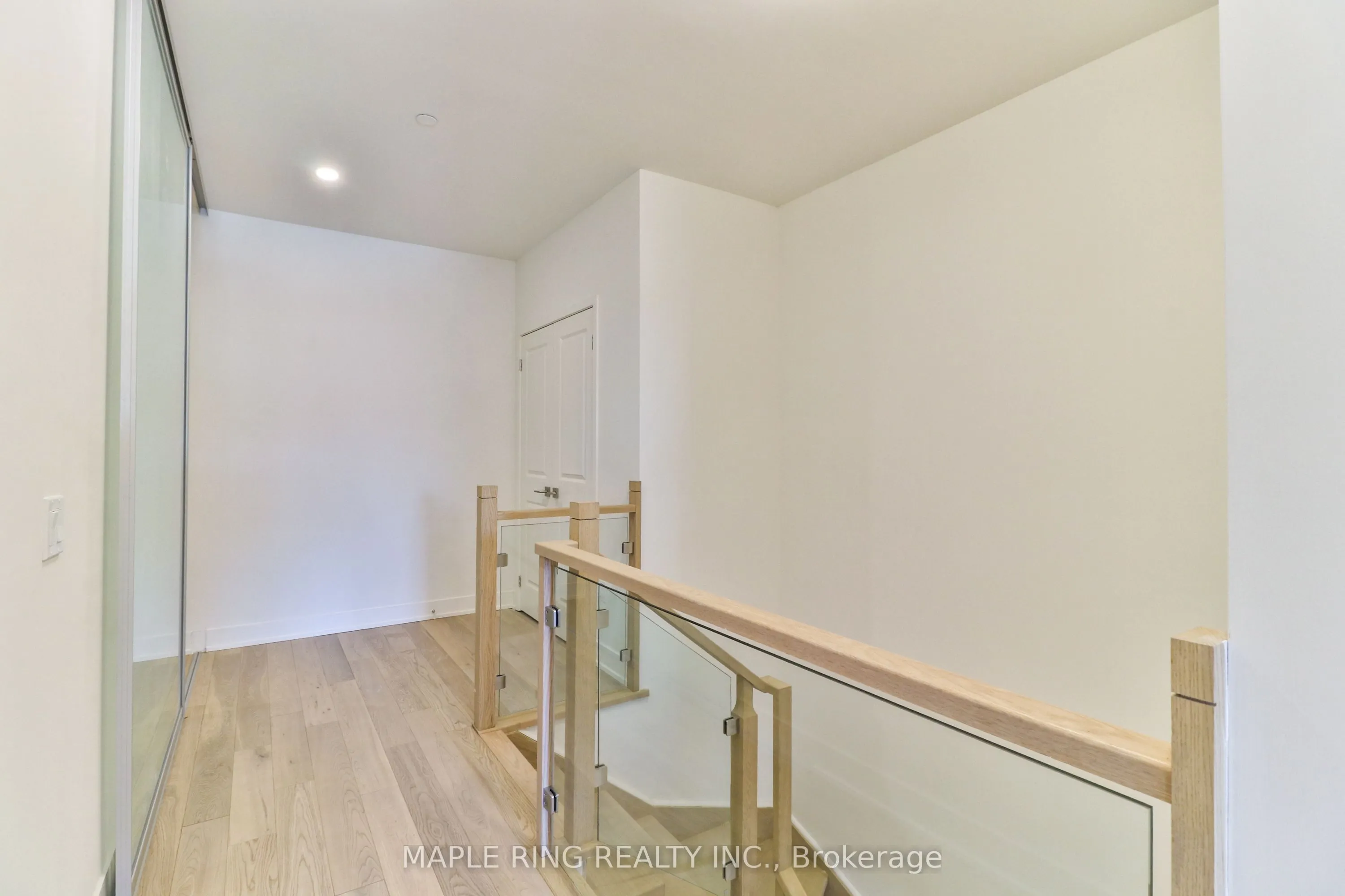 2908 Highway 7 Road, #105