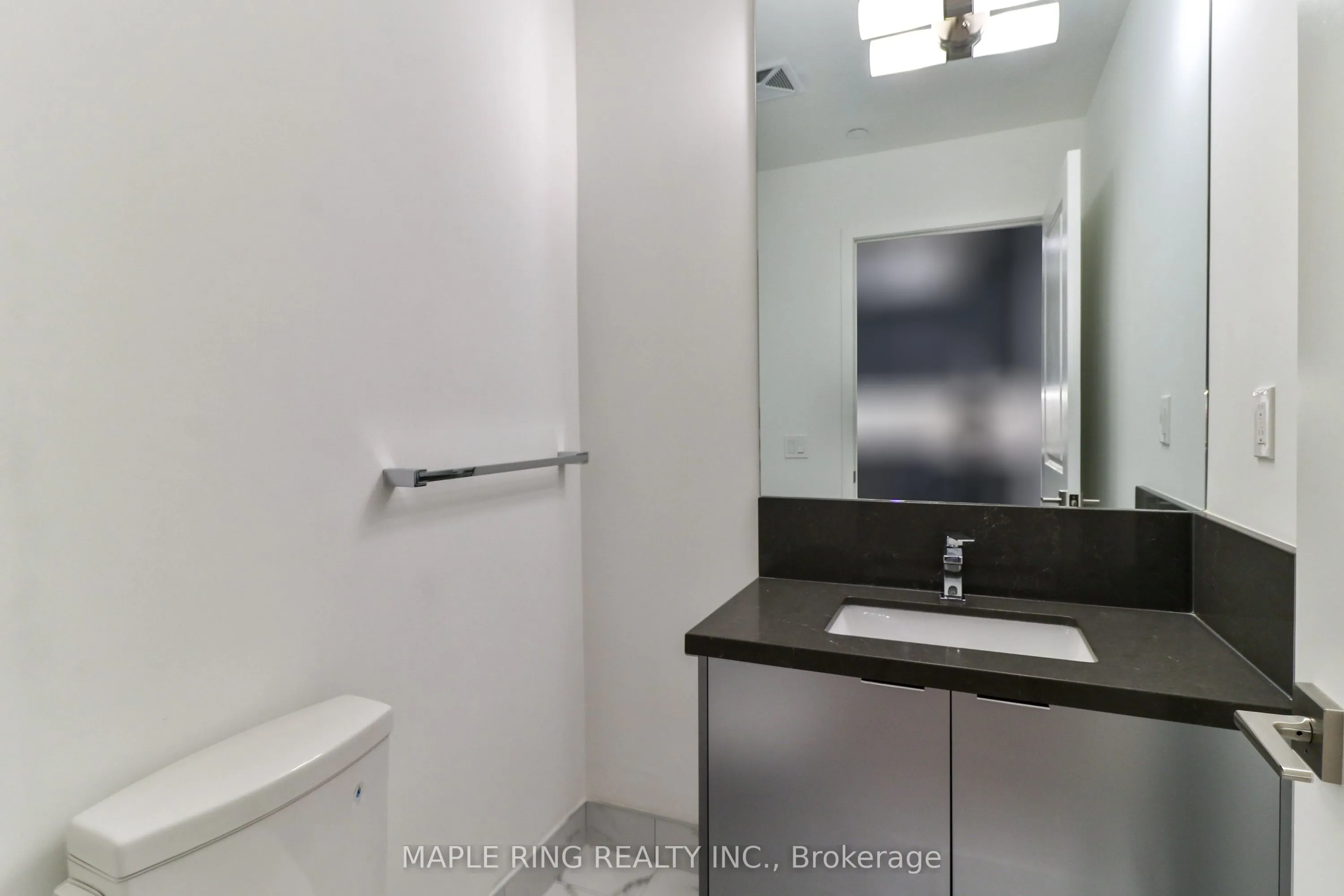 2908 Highway 7 Road, #105
