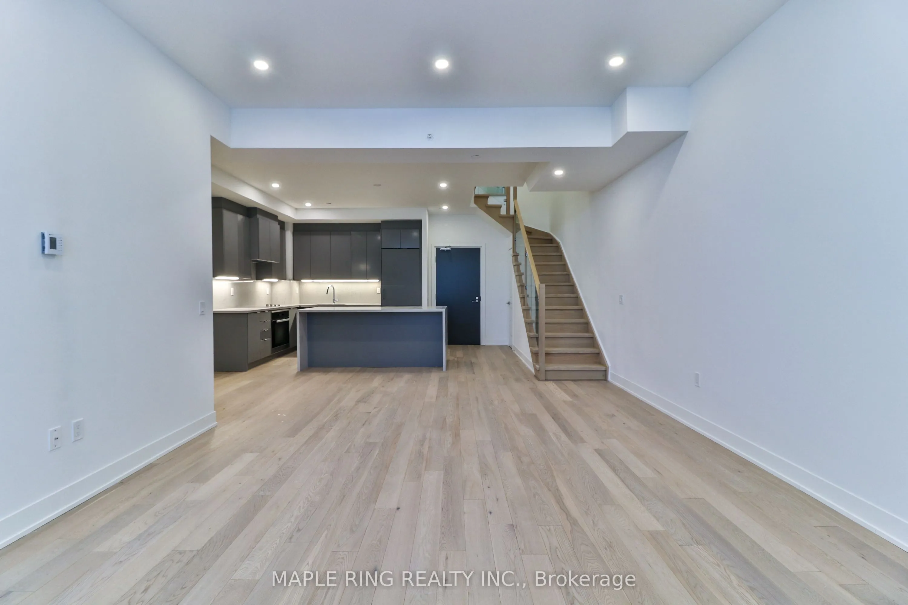 2908 Highway 7 Road, #105
