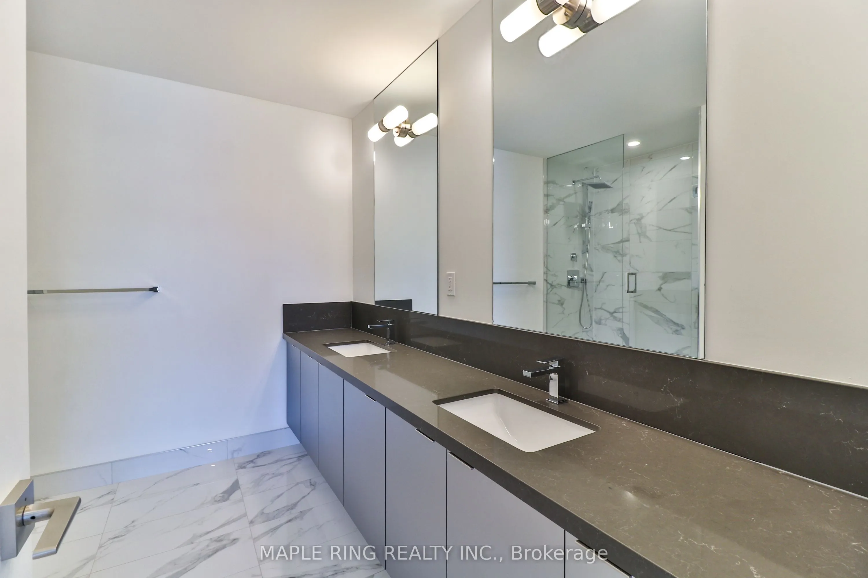 2908 Highway 7 Road, #105