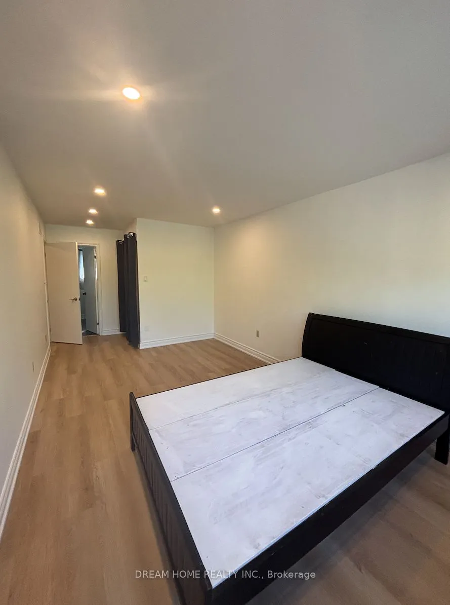 327 Sussex Avenue, #Upper