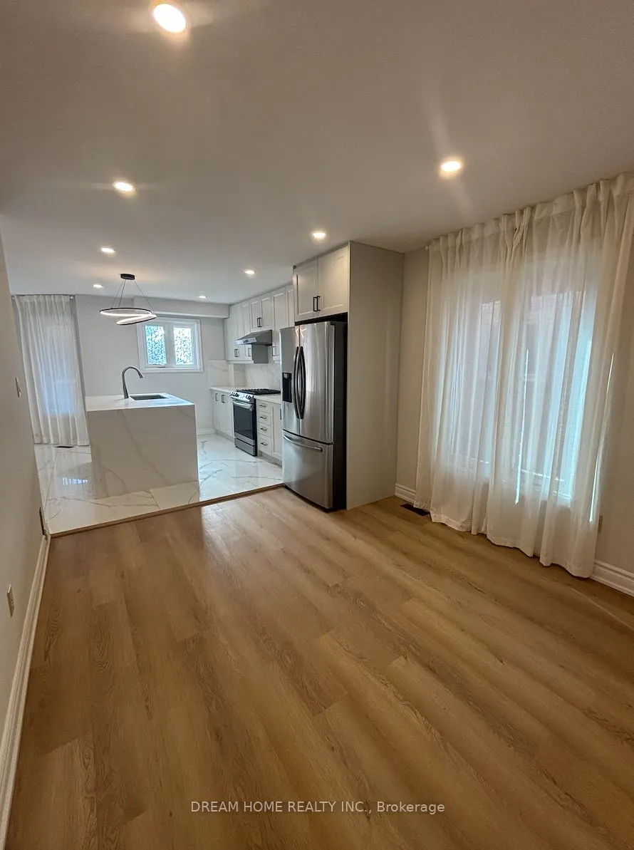 327 Sussex Avenue, #Upper