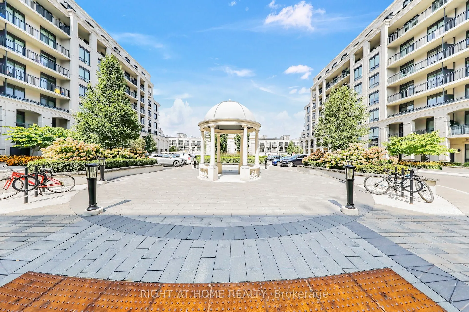 278 Buchanan Drive, #602E