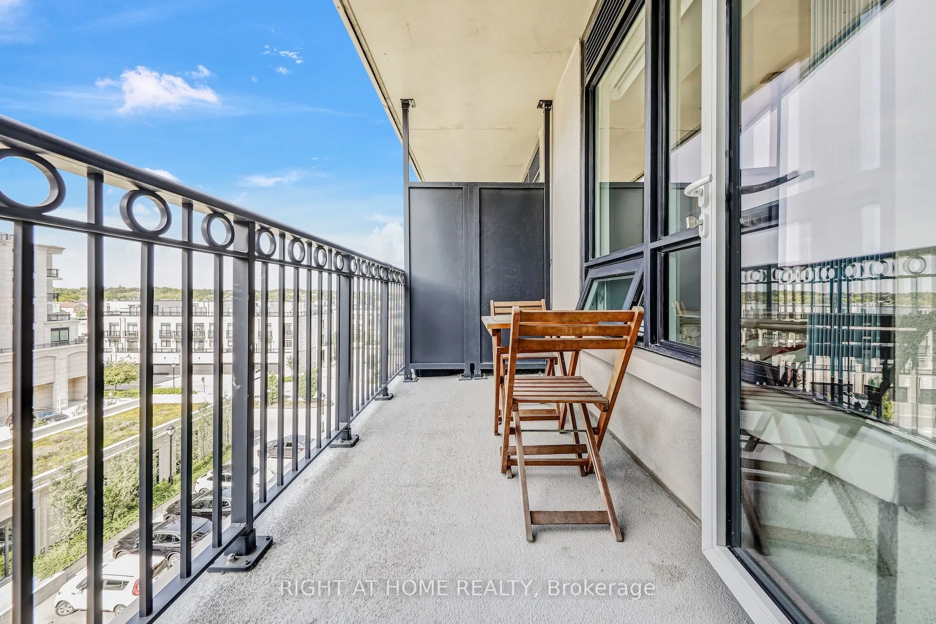 278 Buchanan Drive, #602E