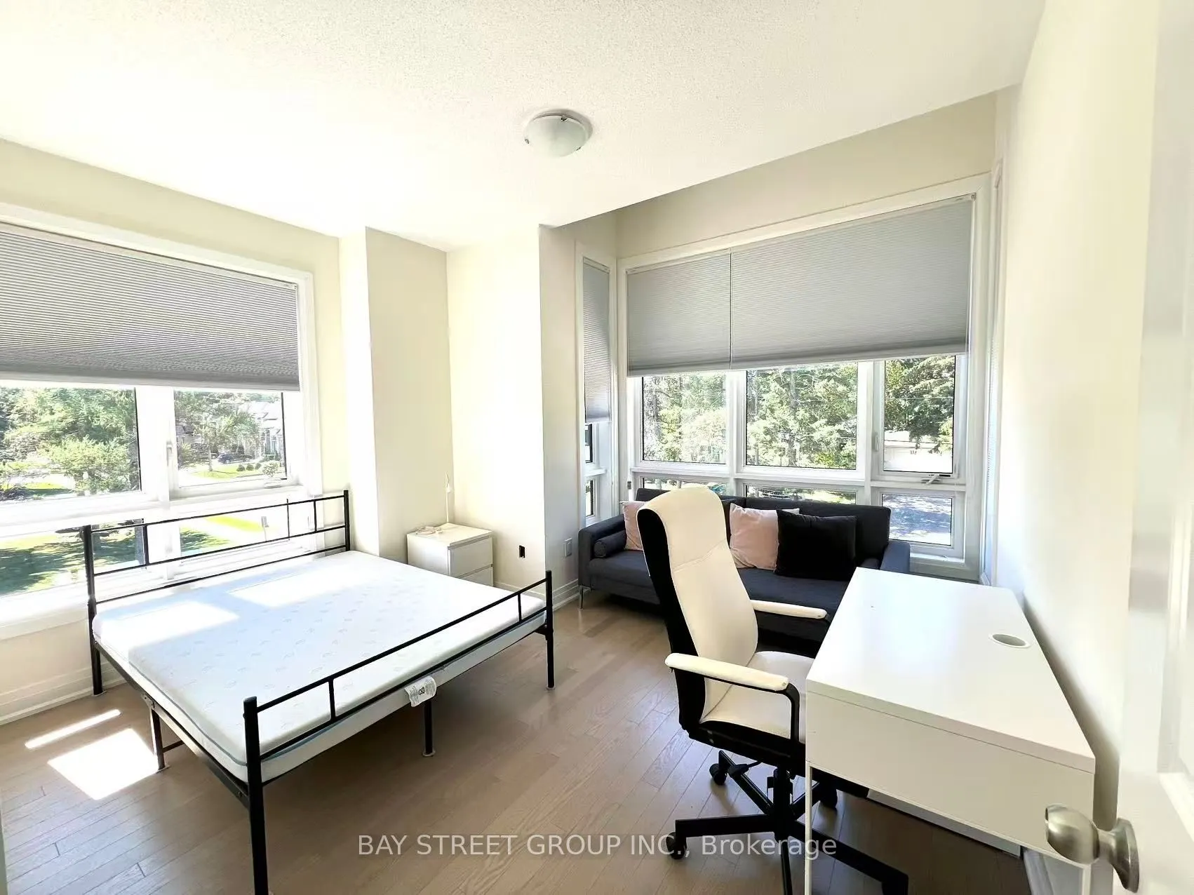 115B Bond Crescent
