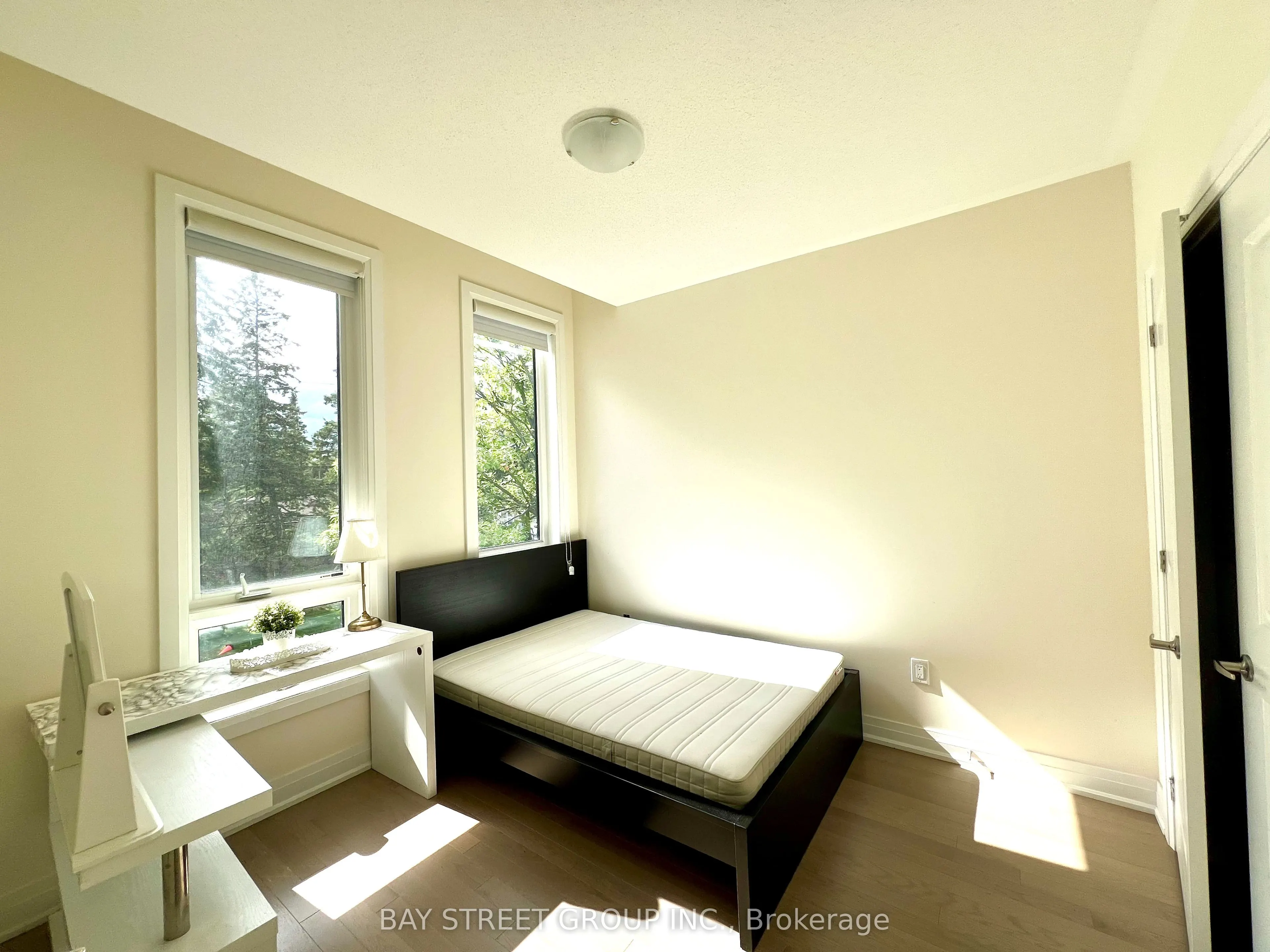 115B Bond Crescent