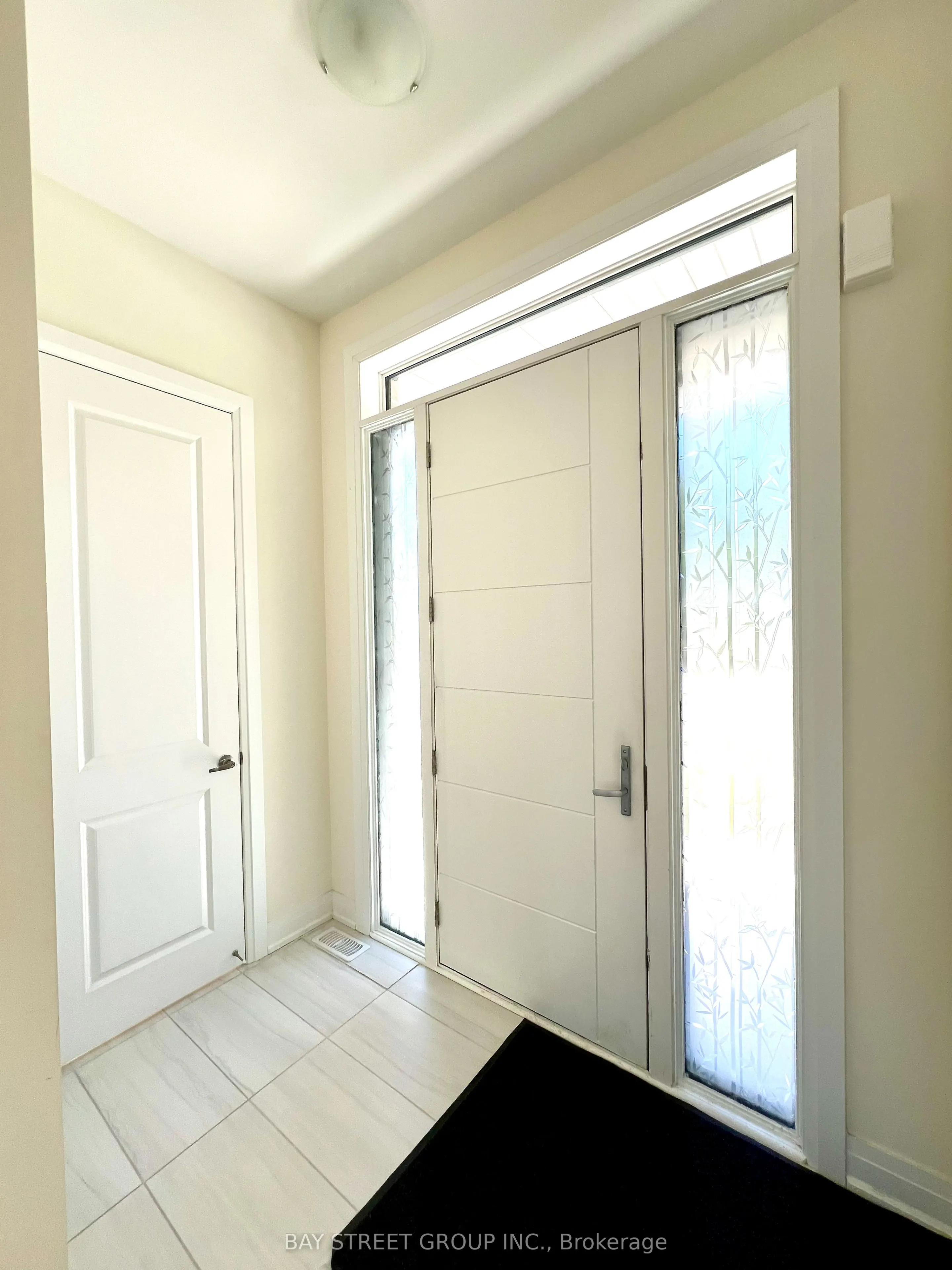 115B Bond Crescent