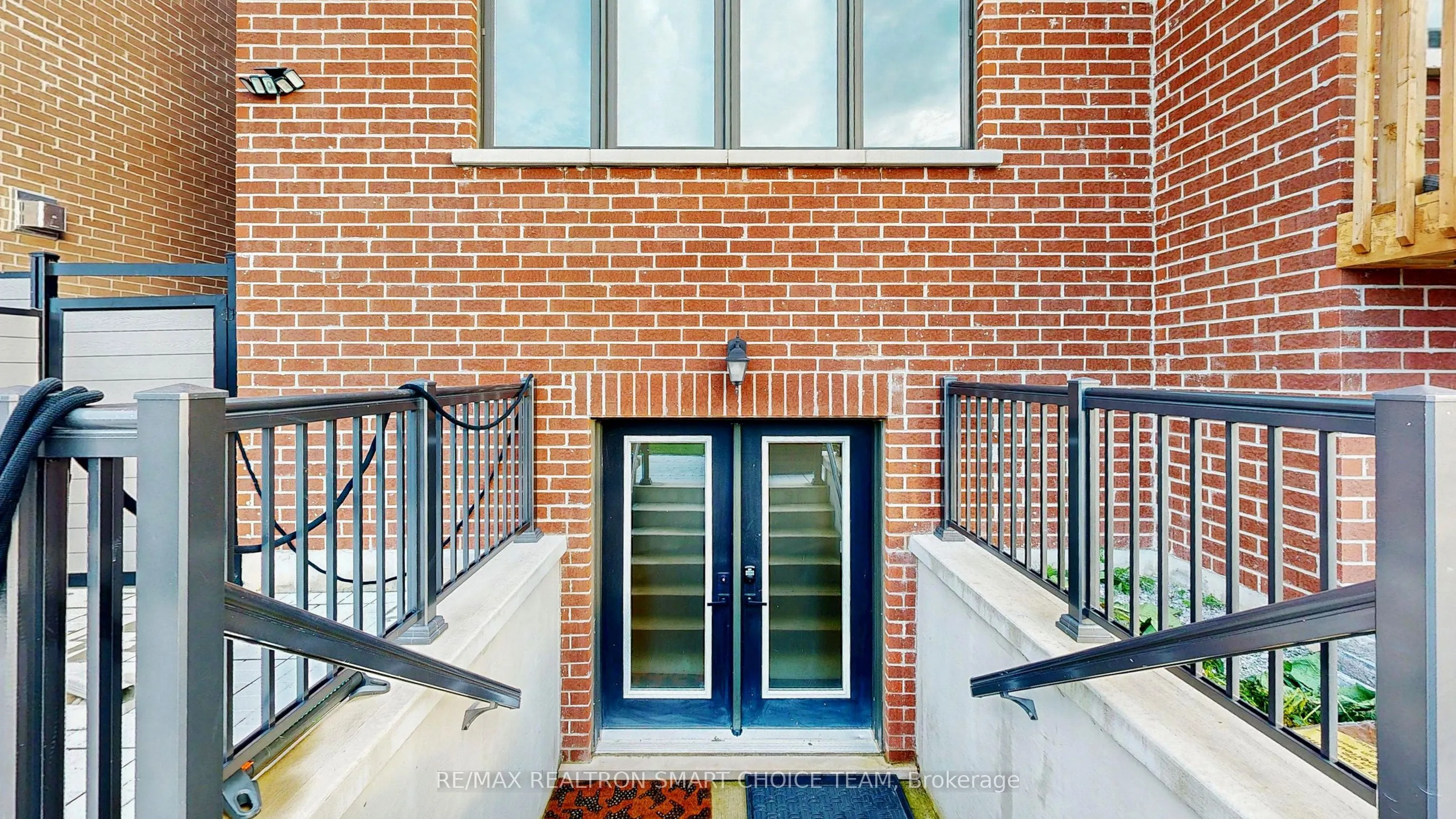 87 Black Walnut Court, #Bsmt
