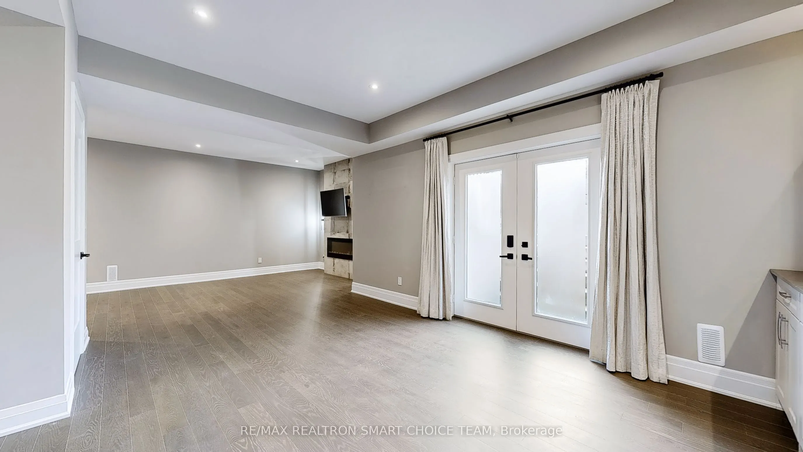 87 Black Walnut Court, #Bsmt
