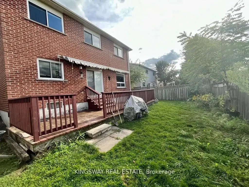 325 Salisbury Lane