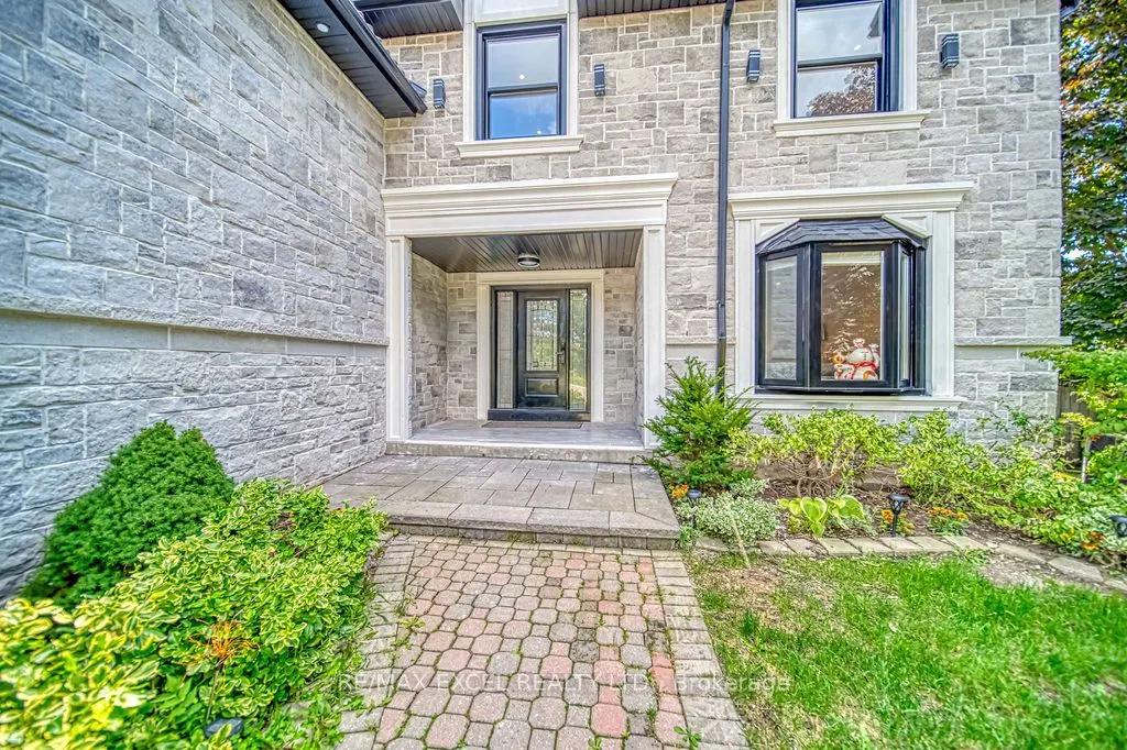88 Montgomery Court