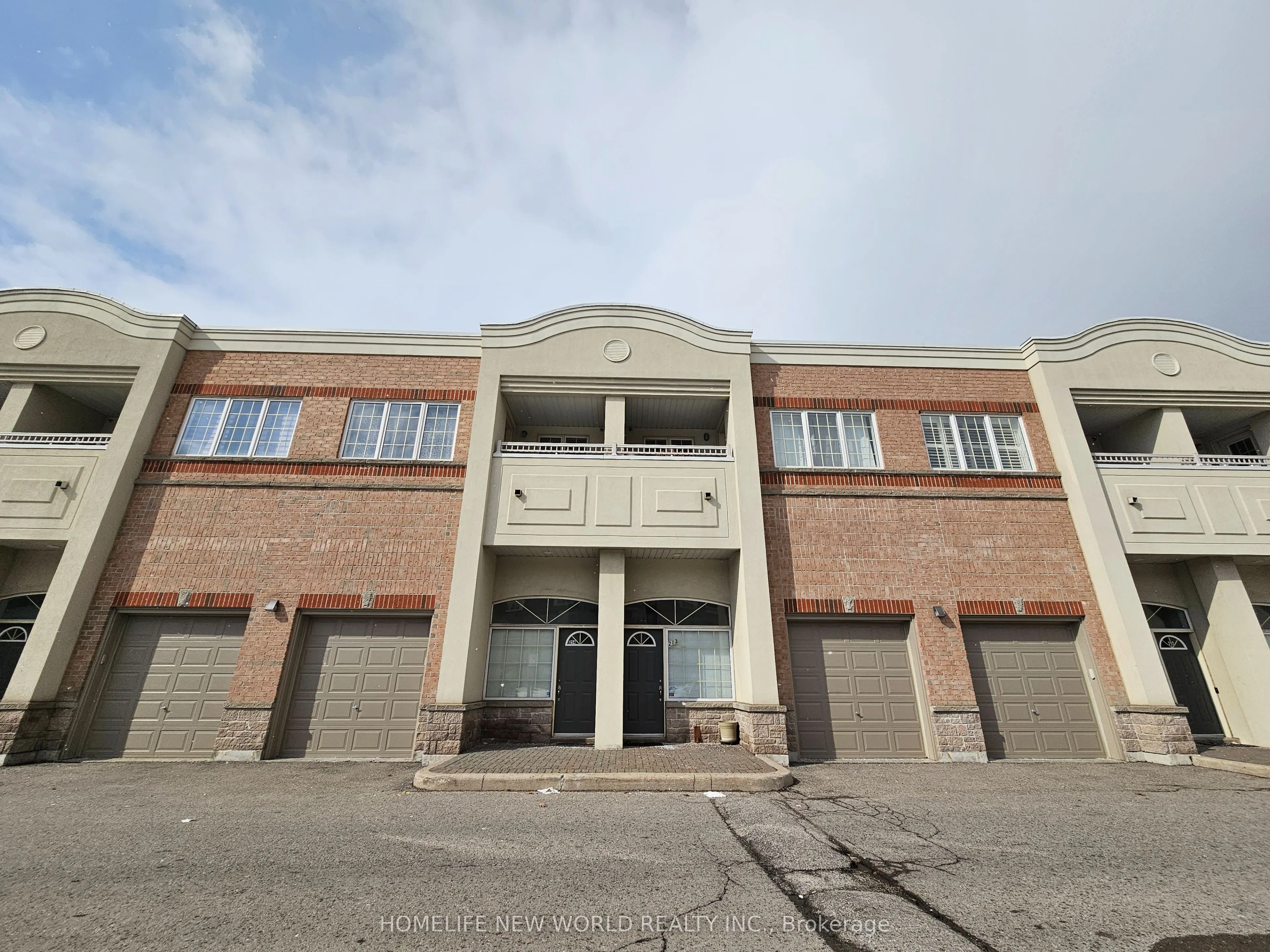 9441 Jane Street, #213