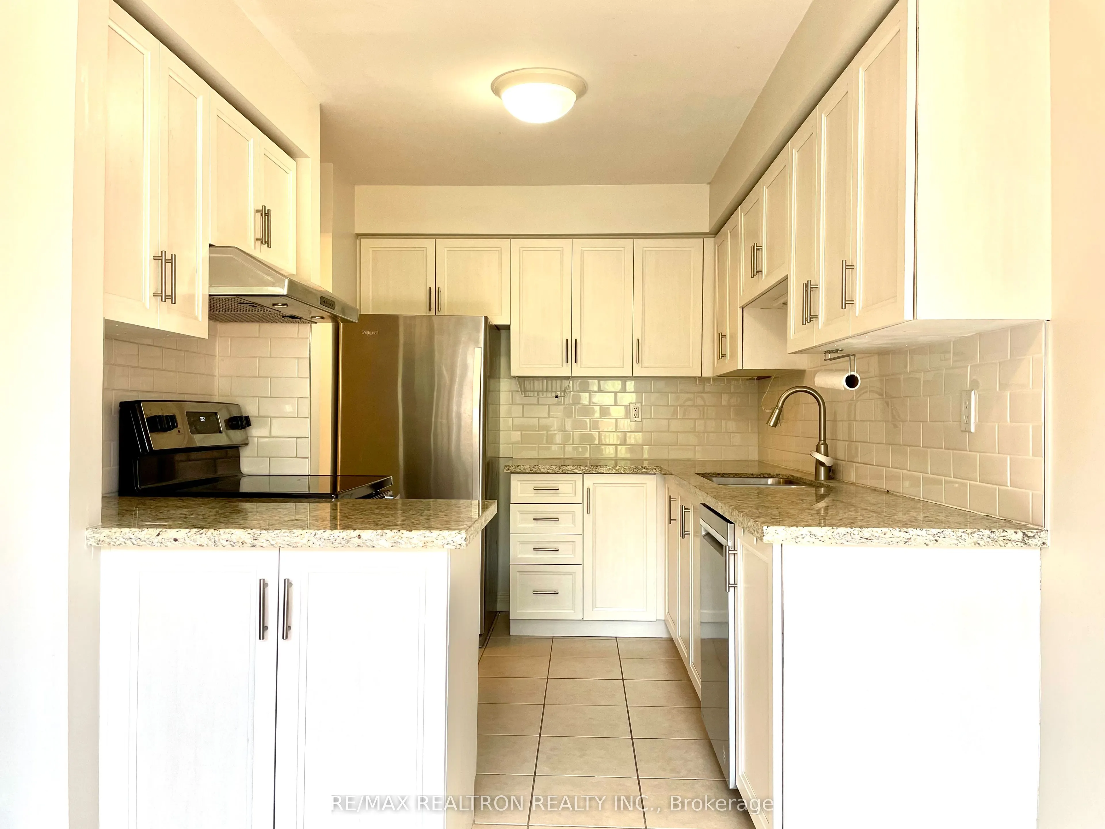 905 Caribou Valley Circle, #19
