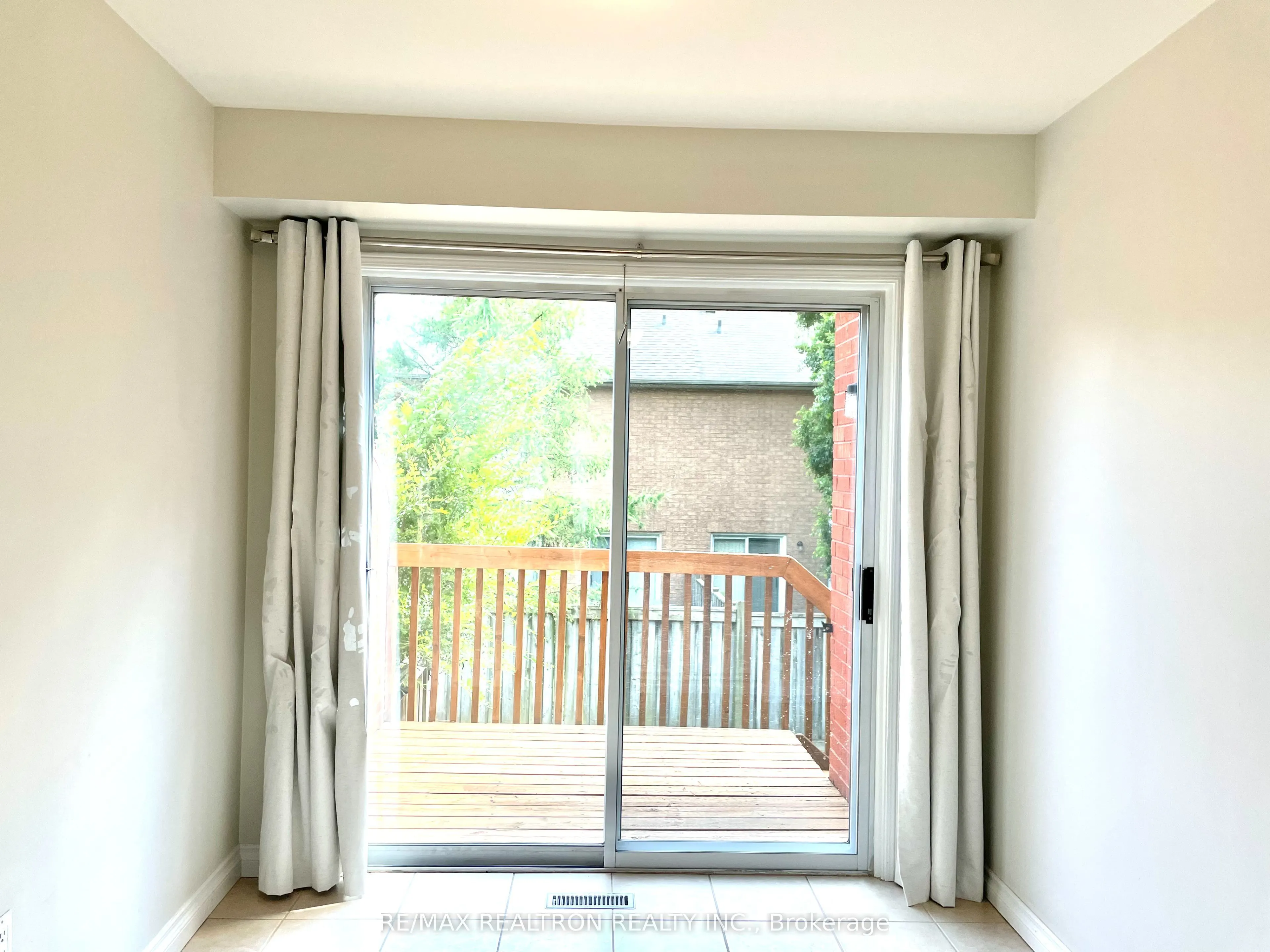 905 Caribou Valley Circle, #19