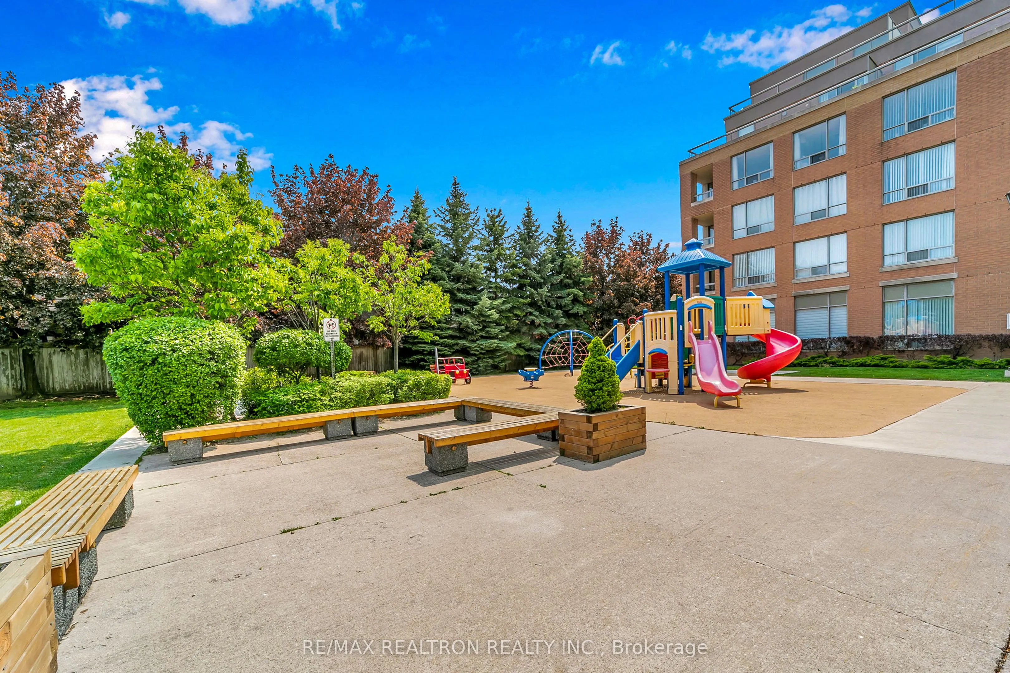 19 Northern Heights Drive, #413