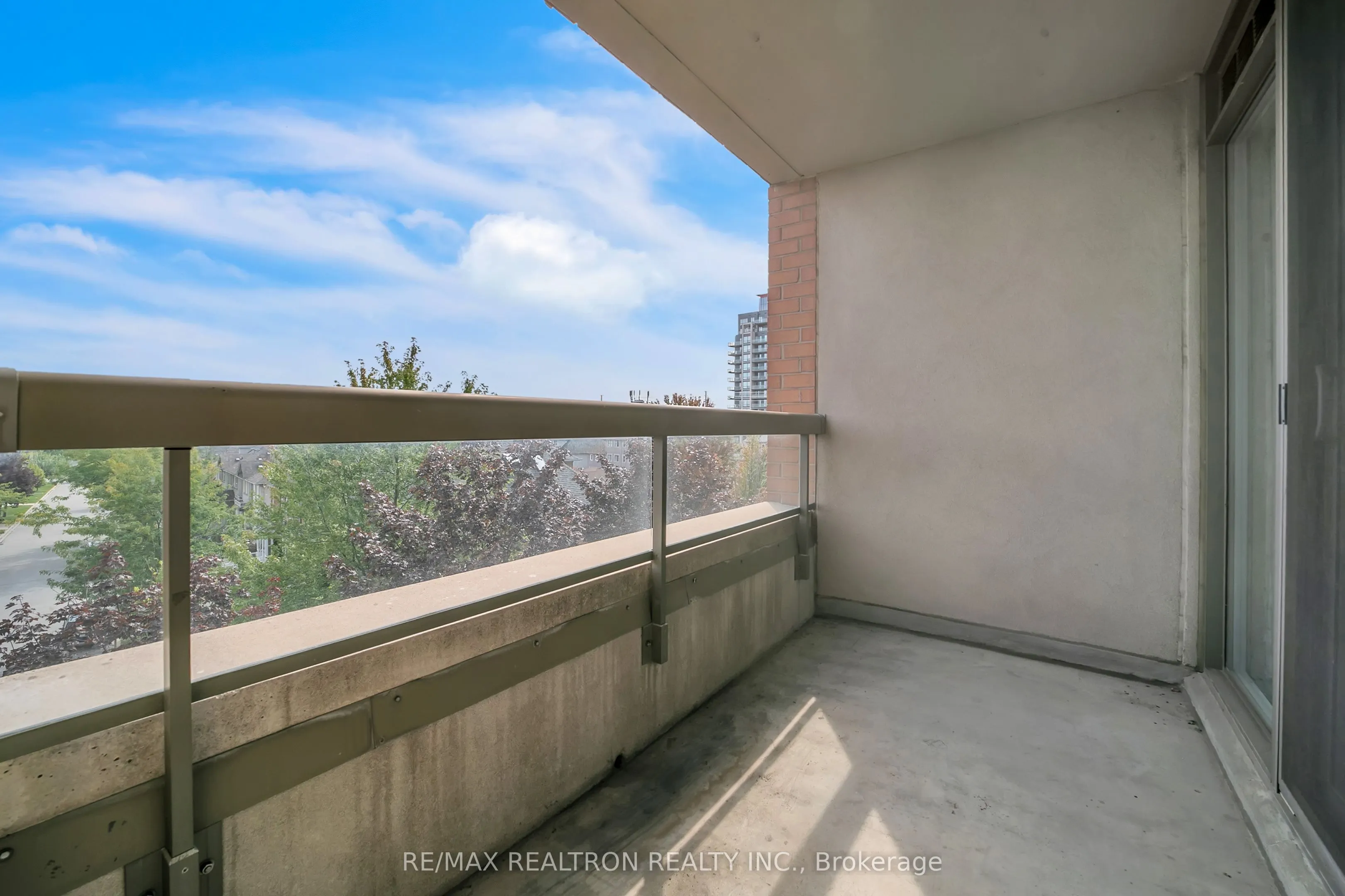 19 Northern Heights Drive, #413
