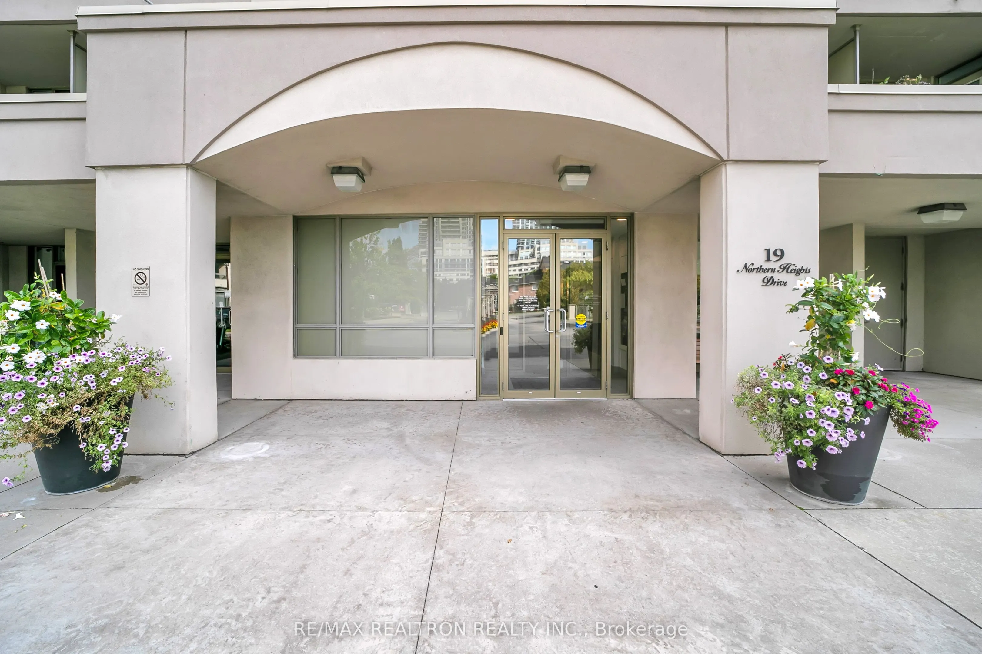 19 Northern Heights Drive, #413