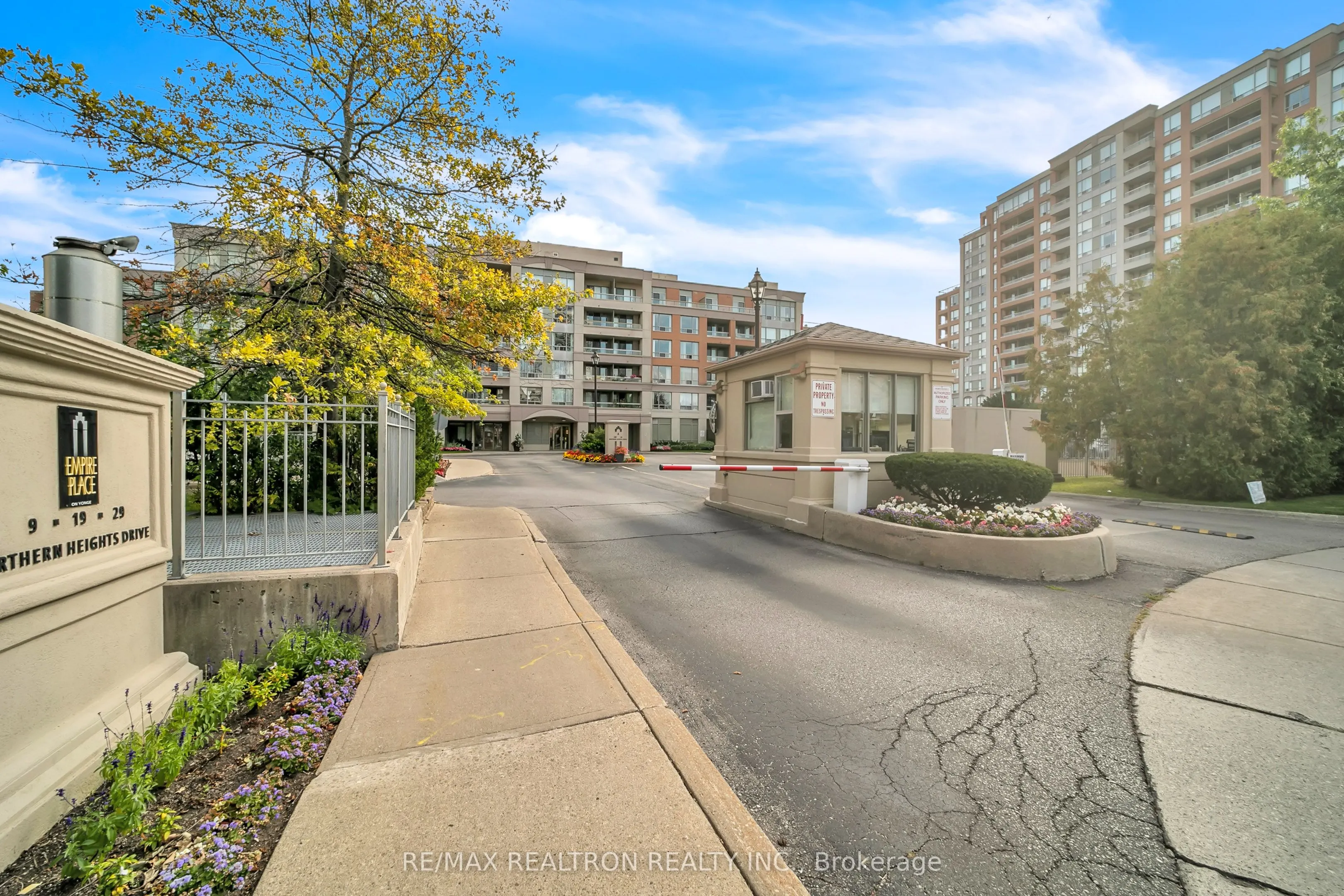 19 Northern Heights Drive, #413