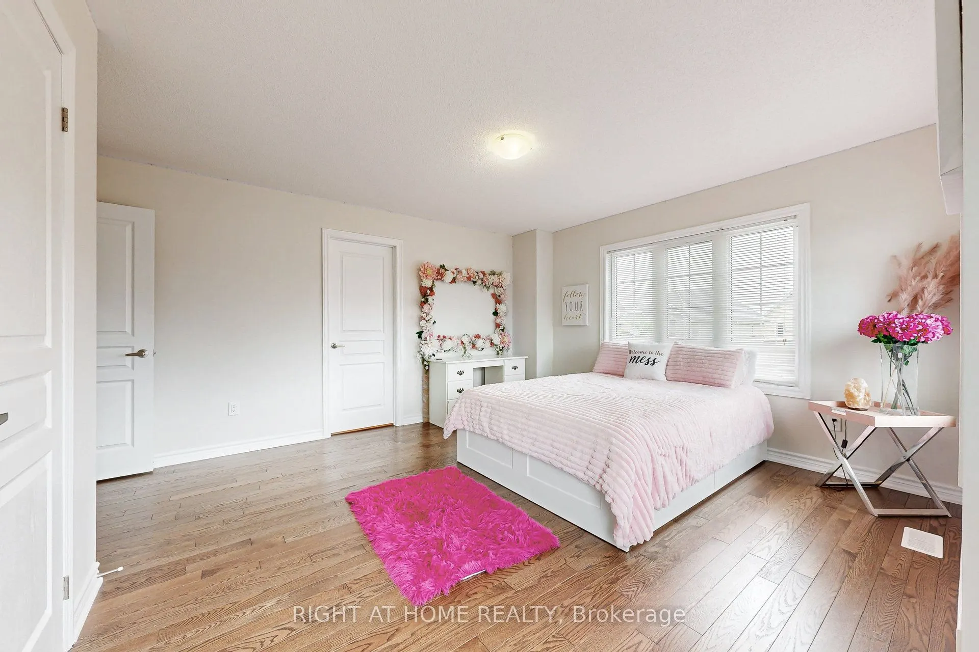 27 Roy Road