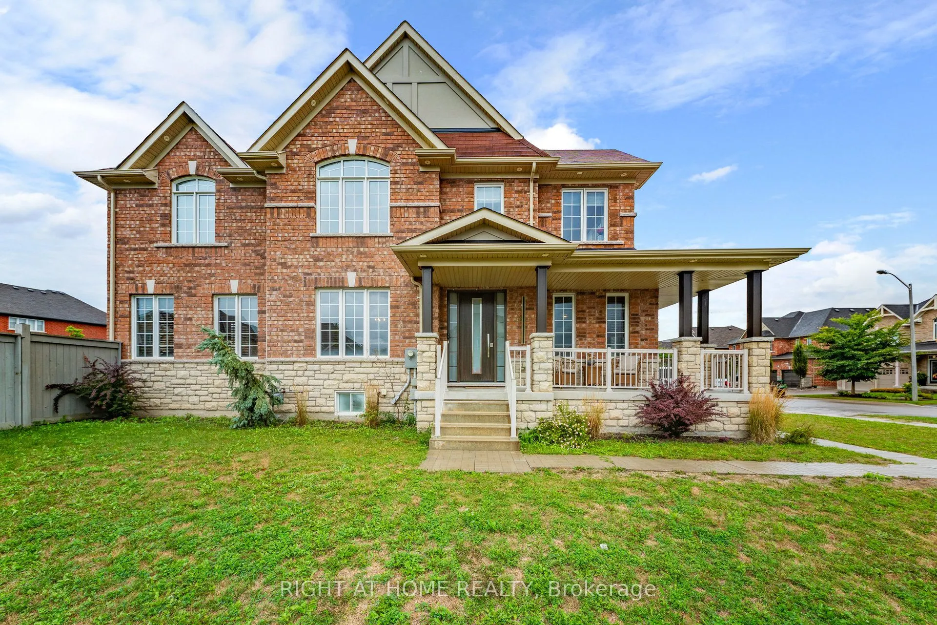 27 Roy Road