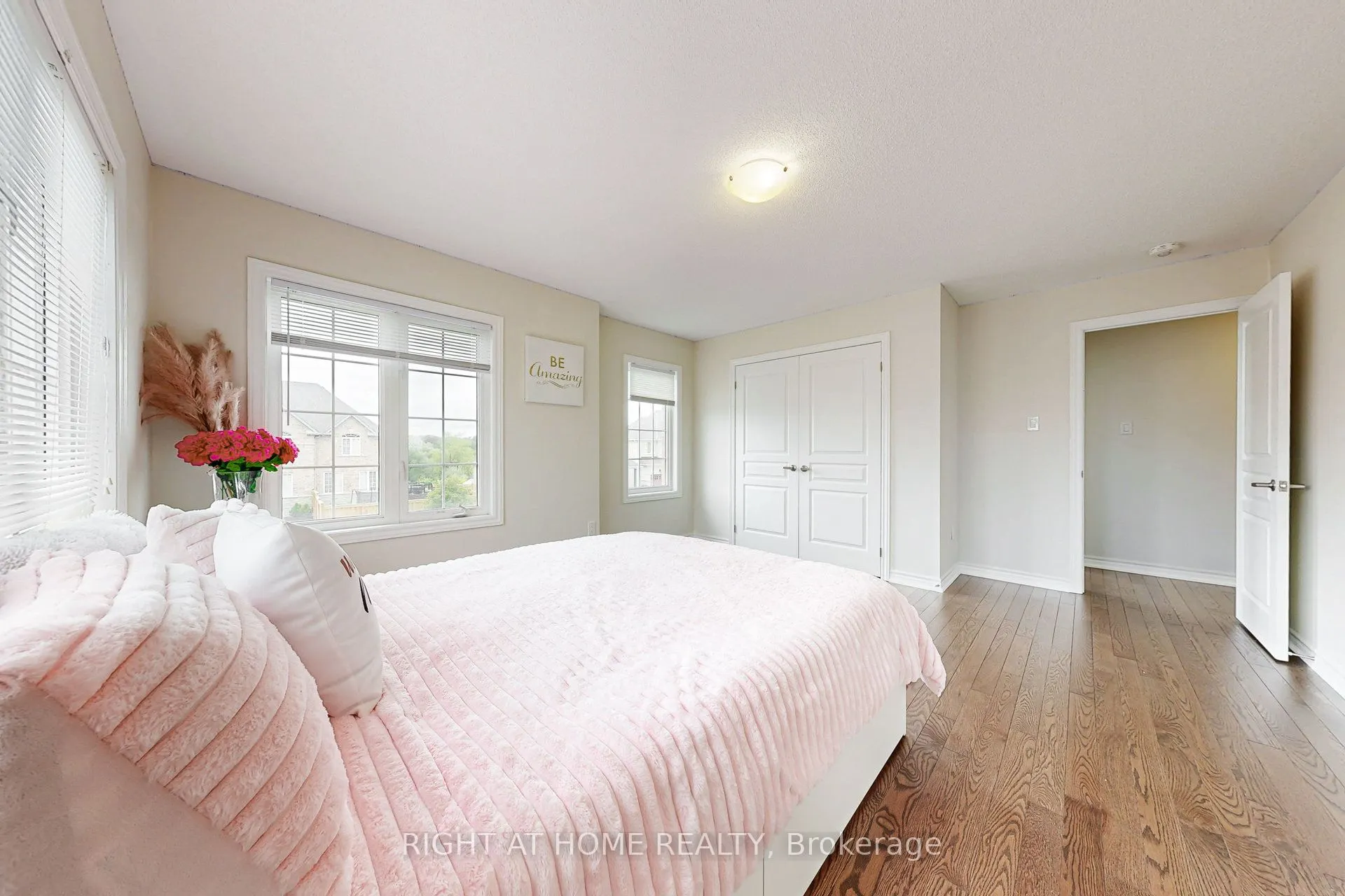 27 Roy Road