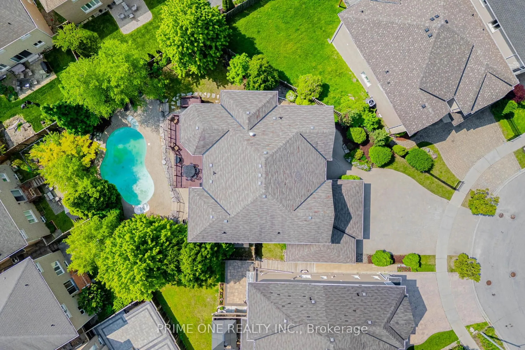 19 Ridgestone Drive