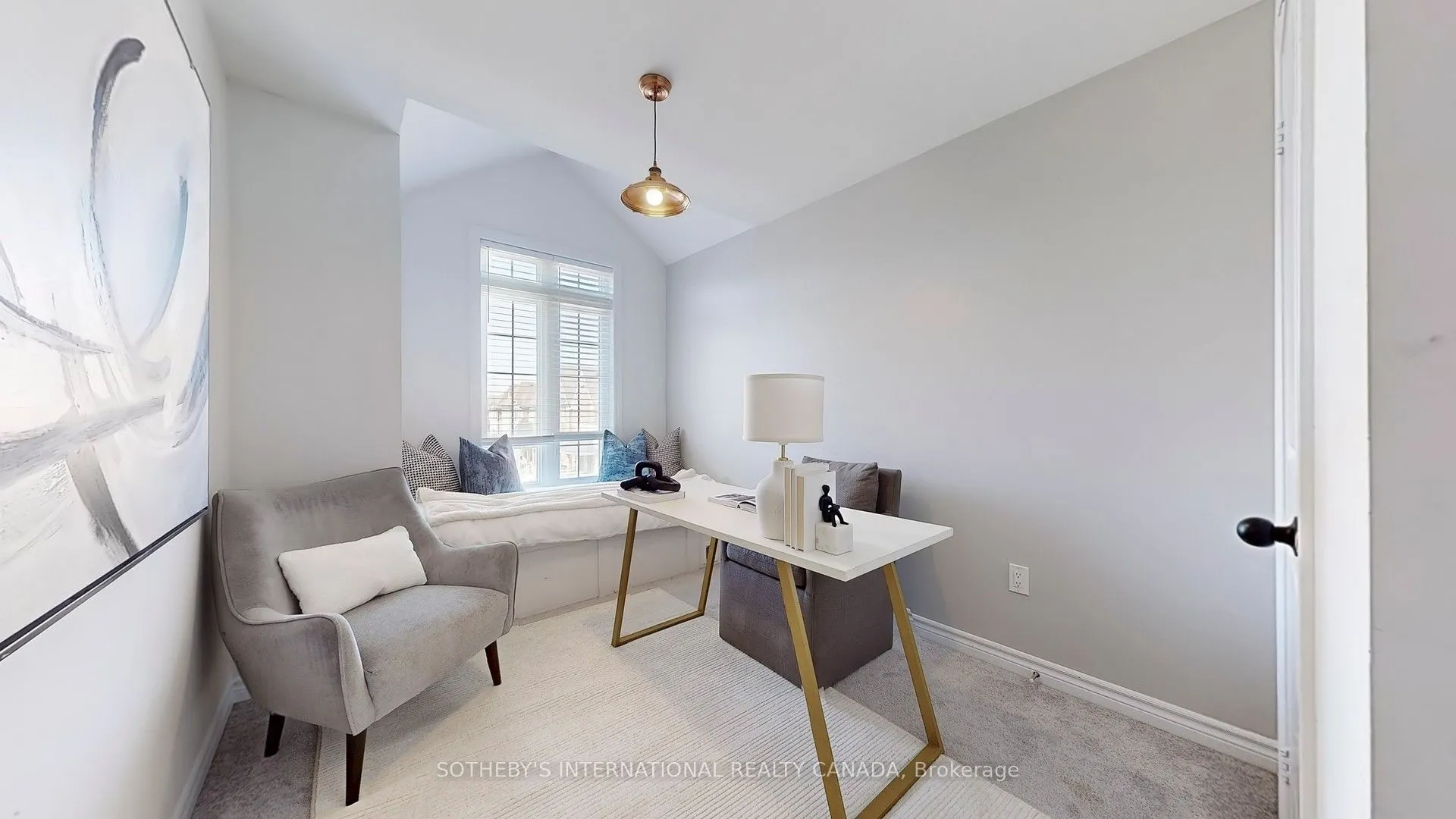 160 Sunset Terrace