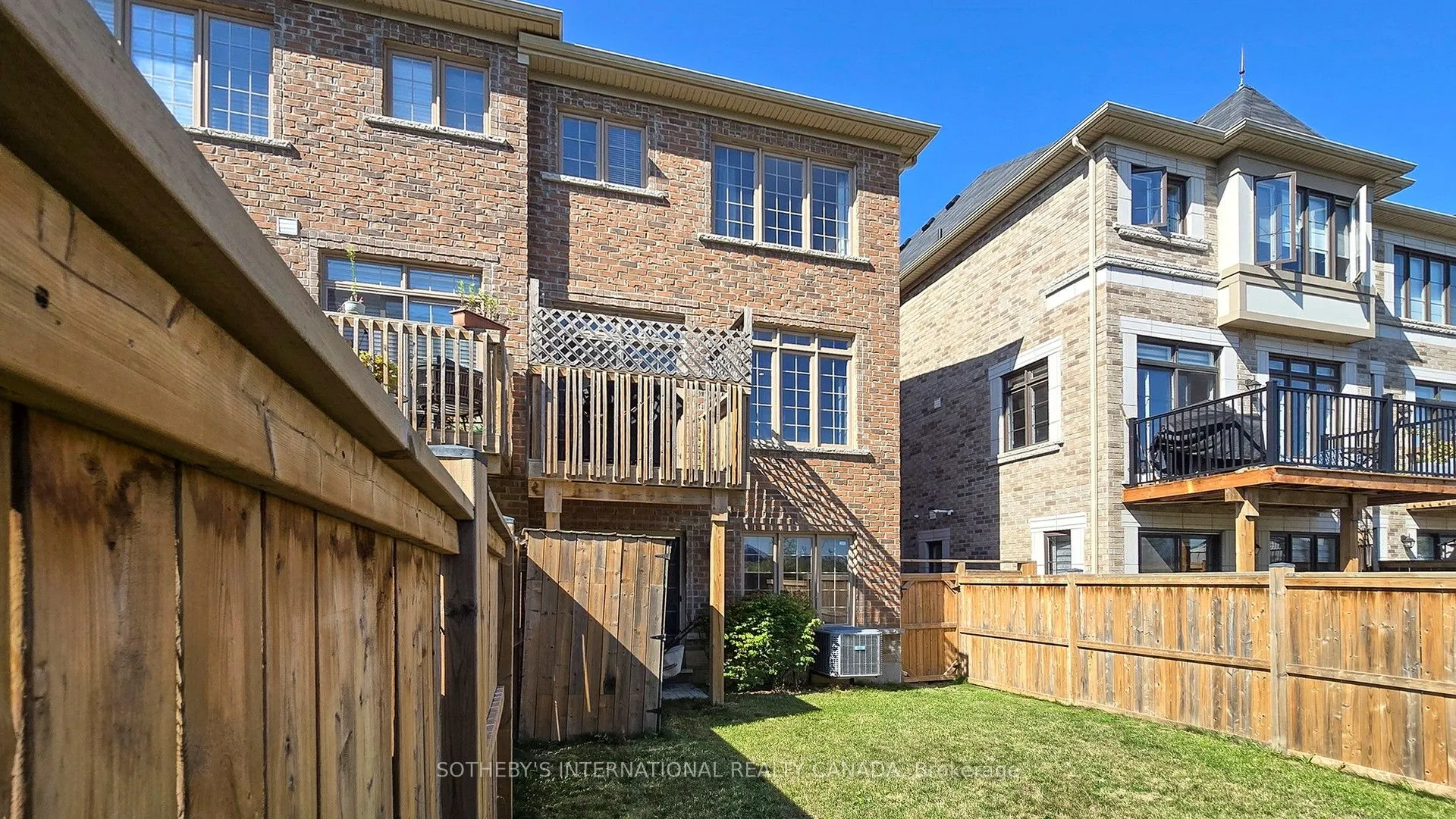 160 Sunset Terrace