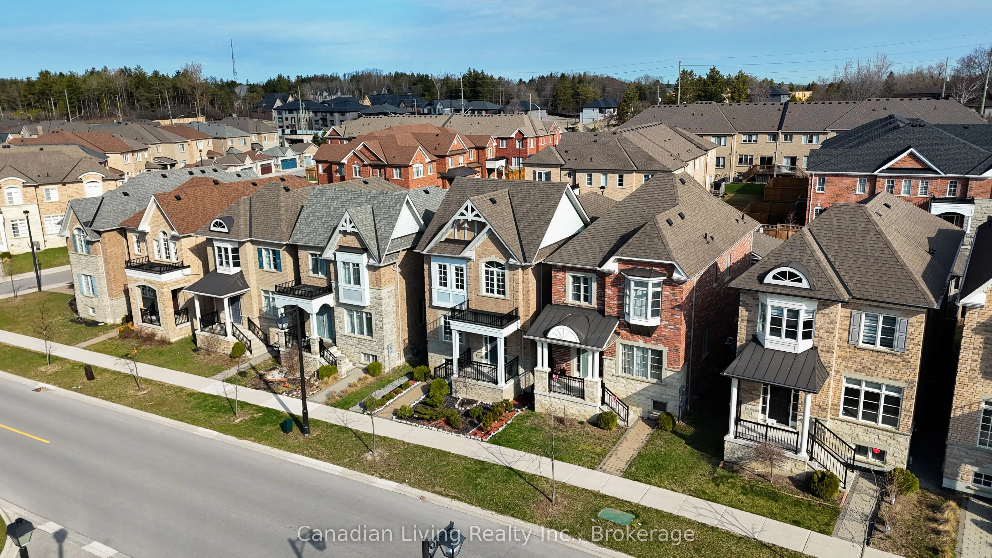 198 Paradelle Drive