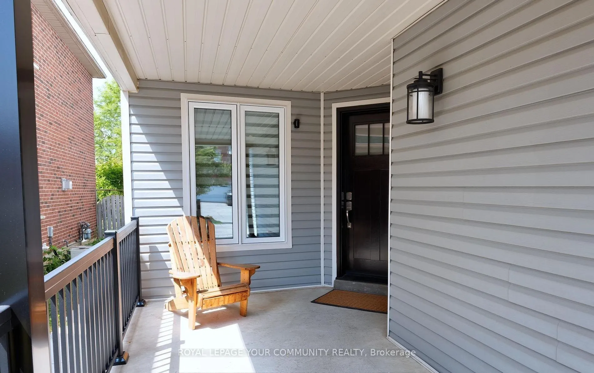 36 Colonial Crescent