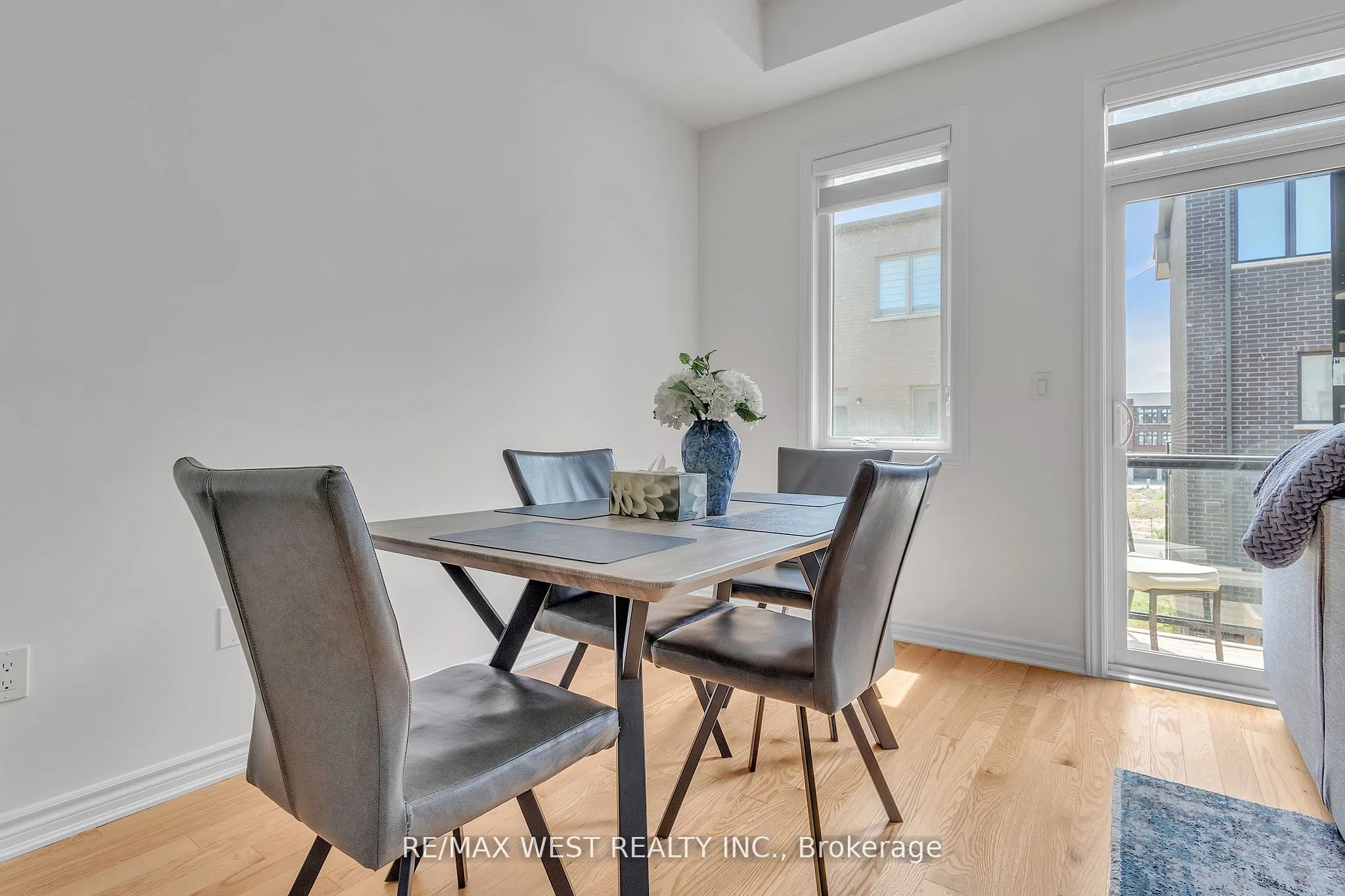15 Quilico Road N