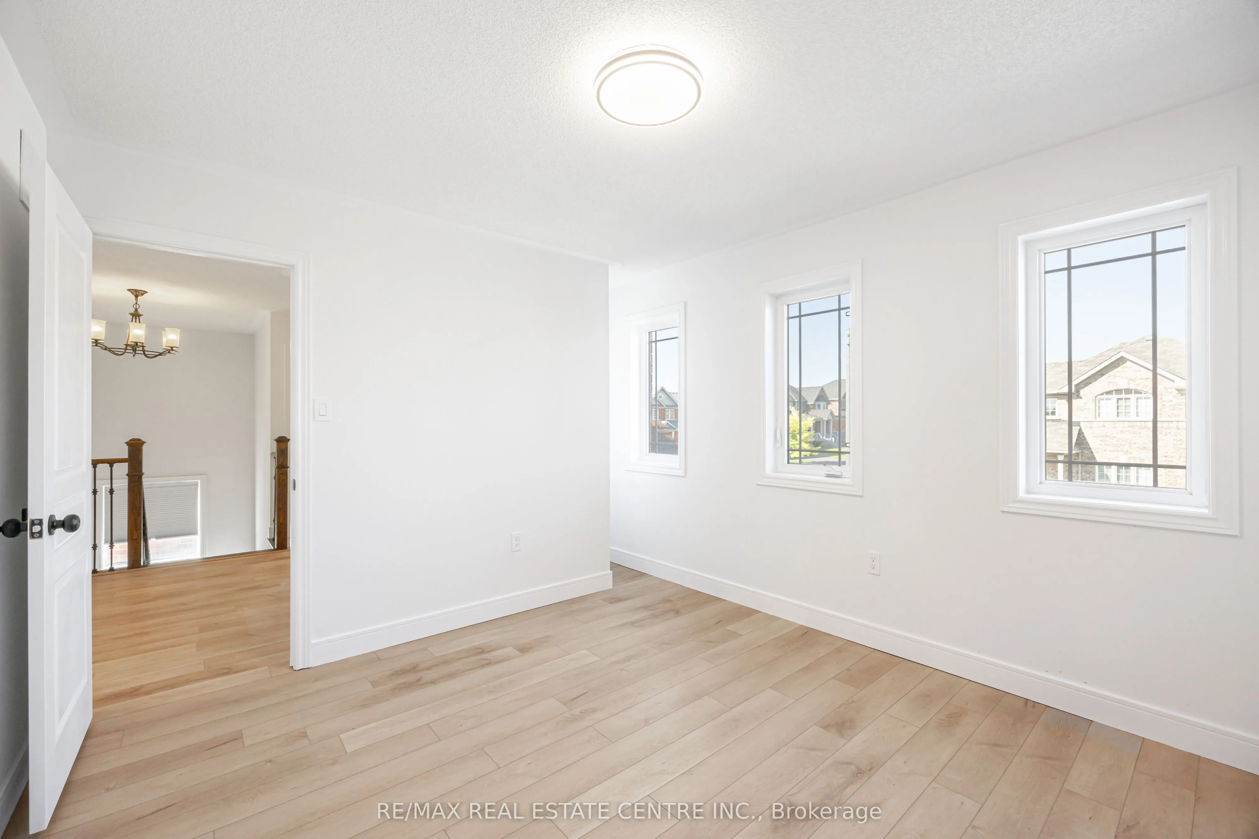 25 Bache Avenue
