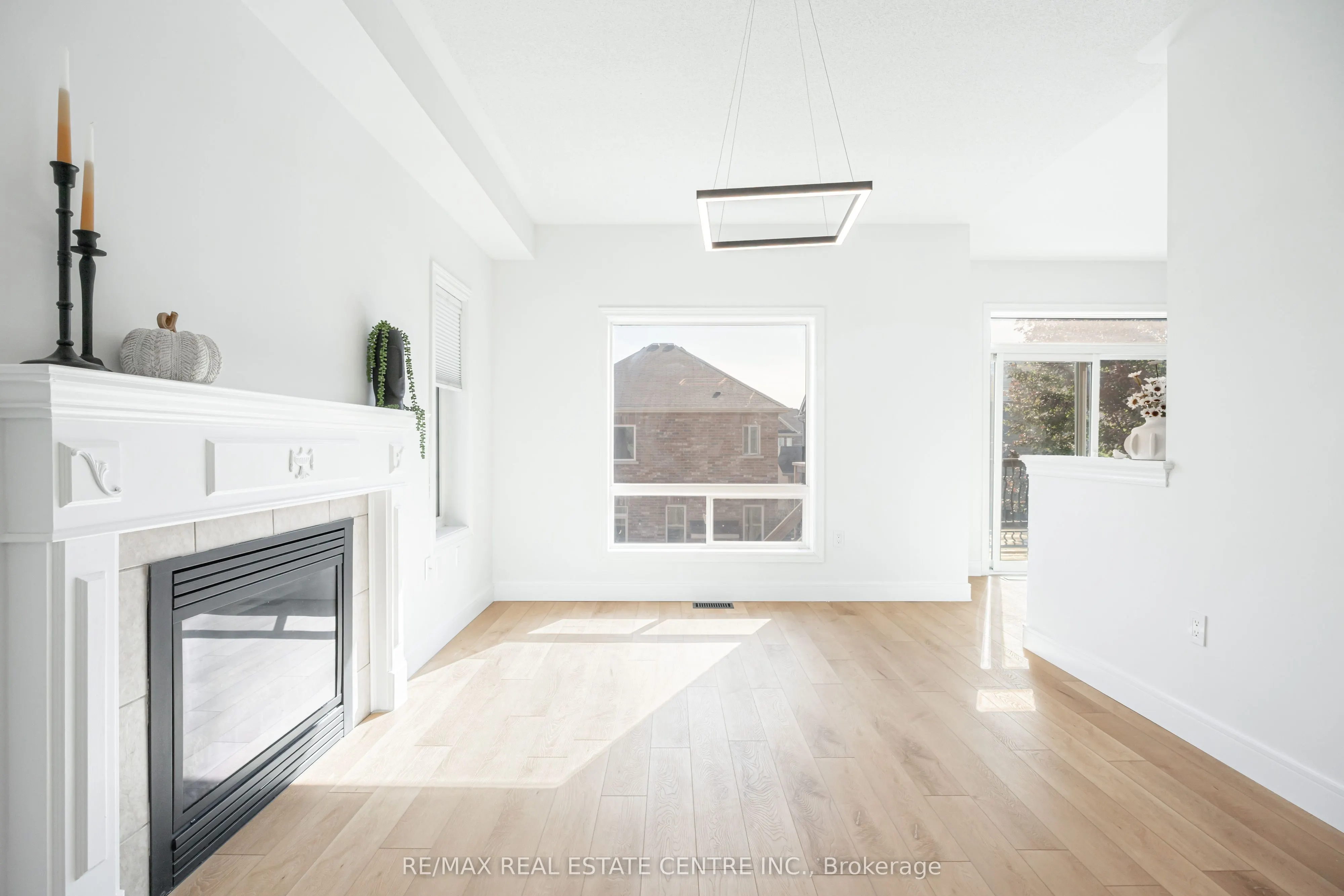 25 Bache Avenue