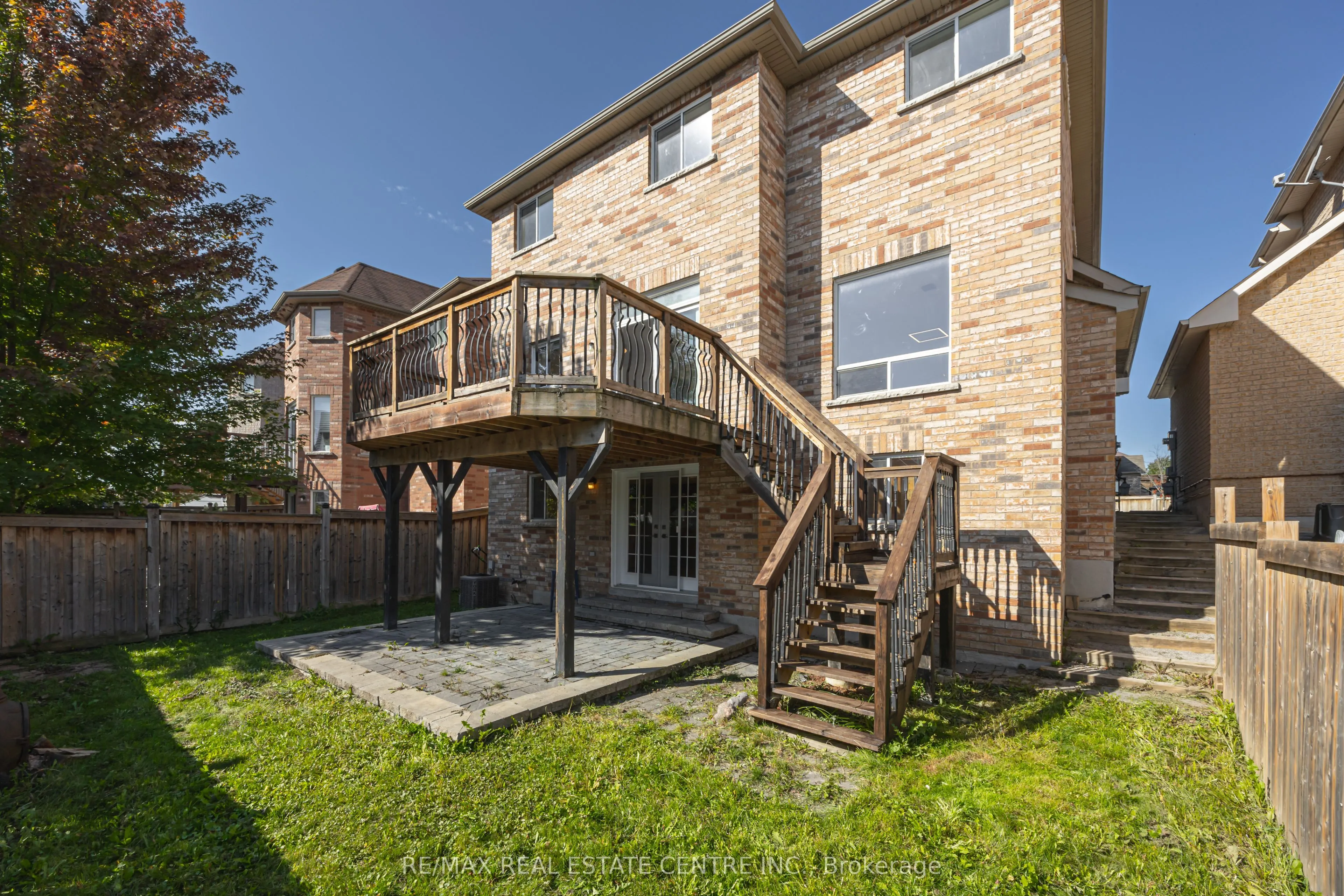 25 Bache Avenue