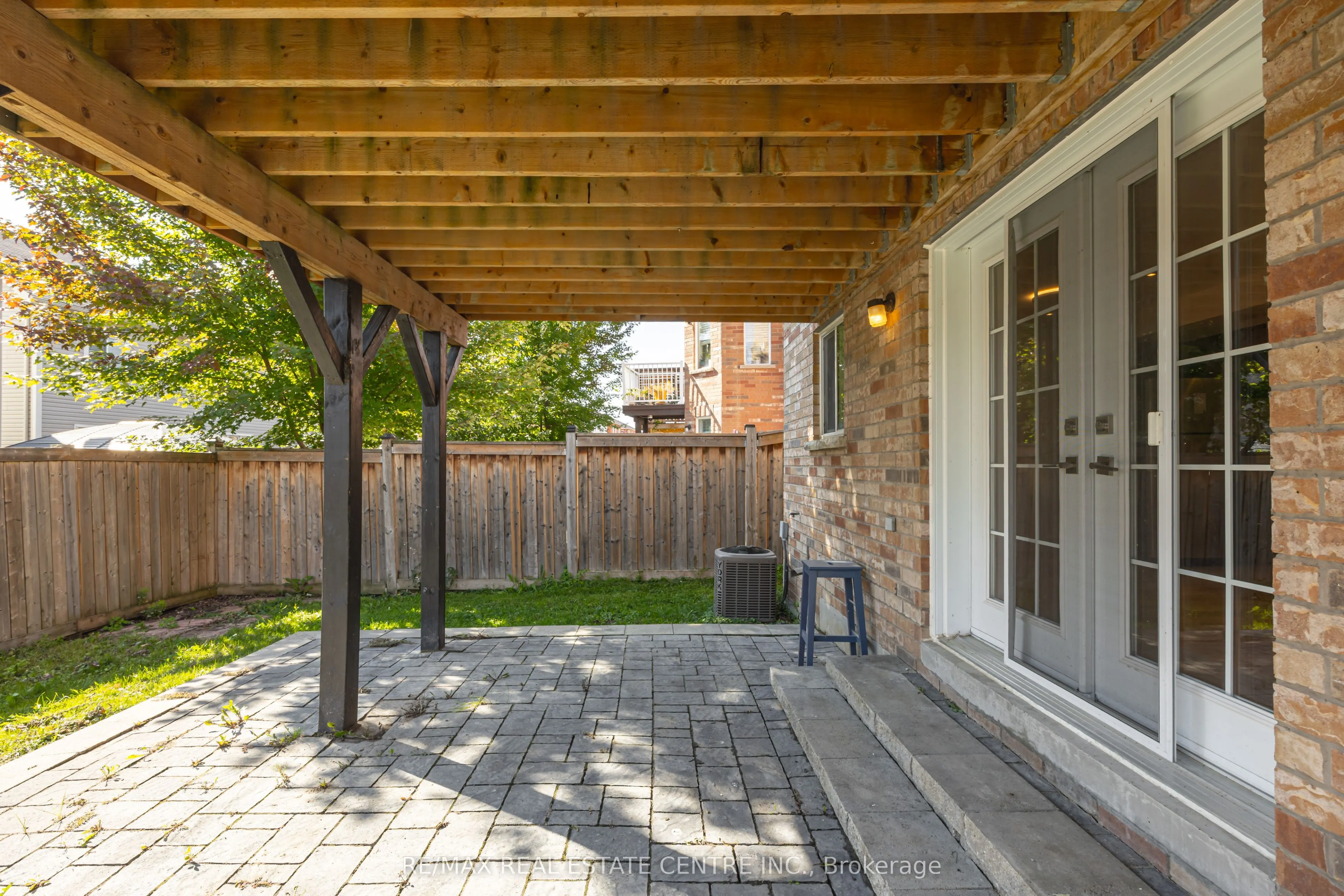 25 Bache Avenue