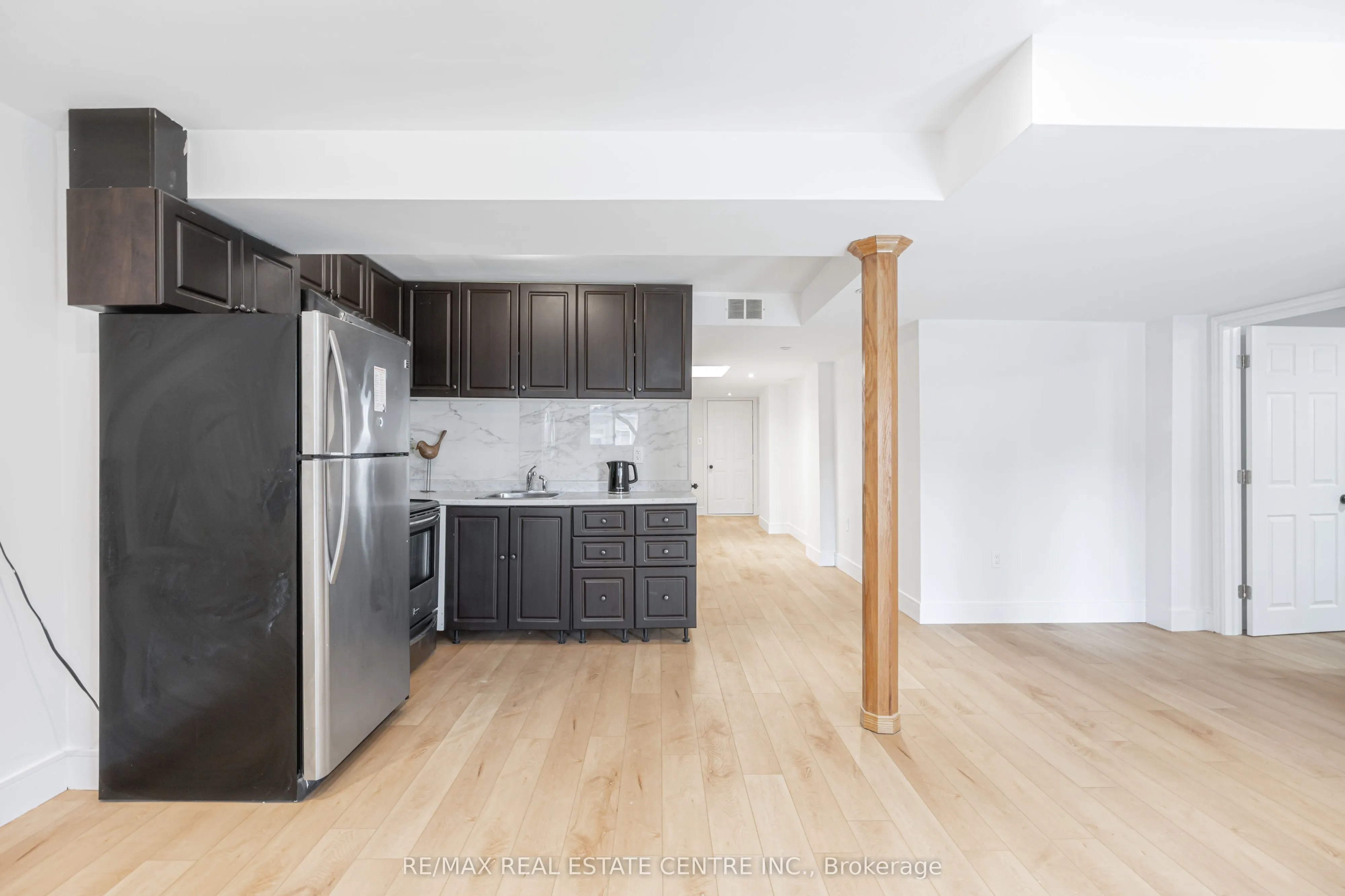 25 Bache Avenue