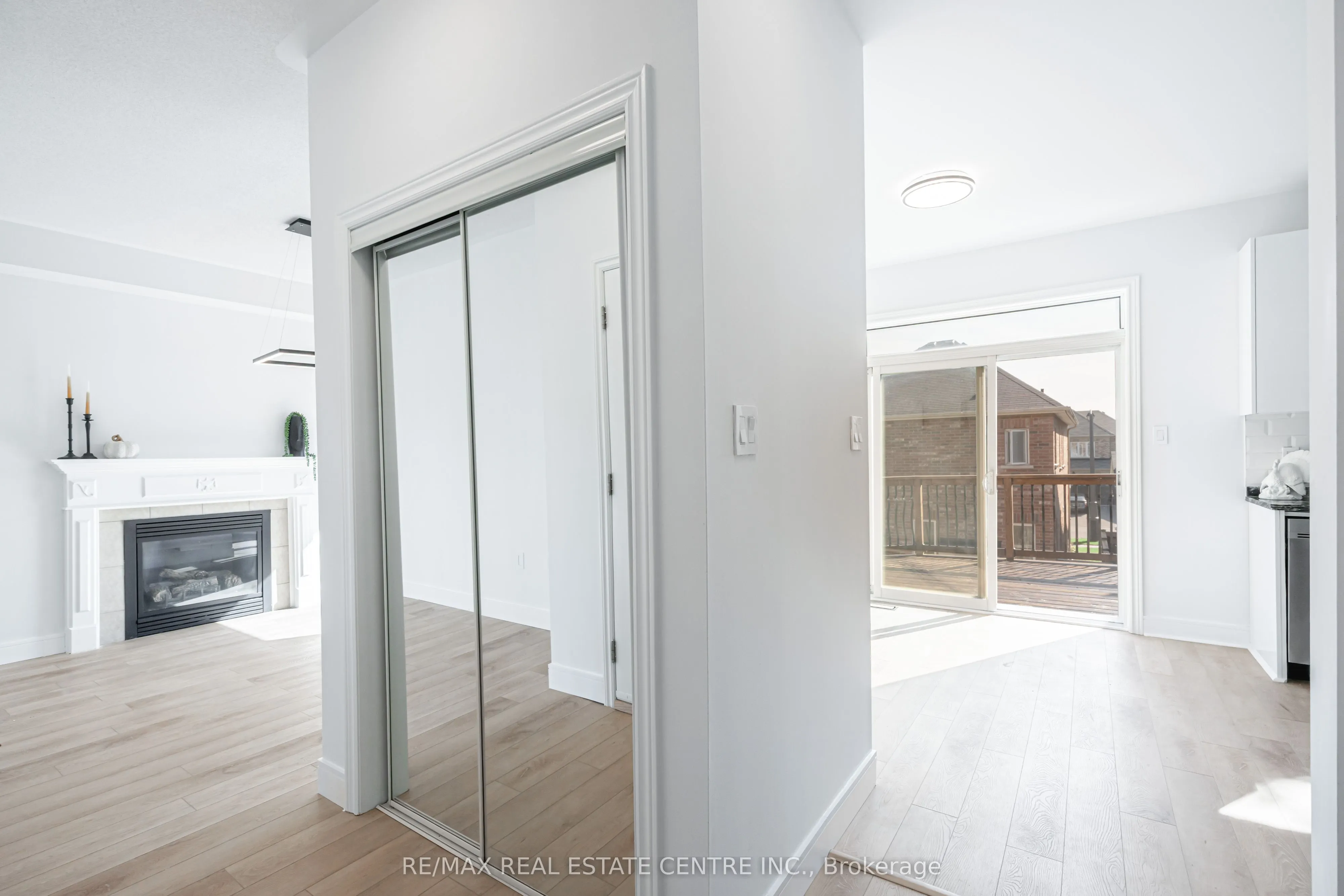25 Bache Avenue