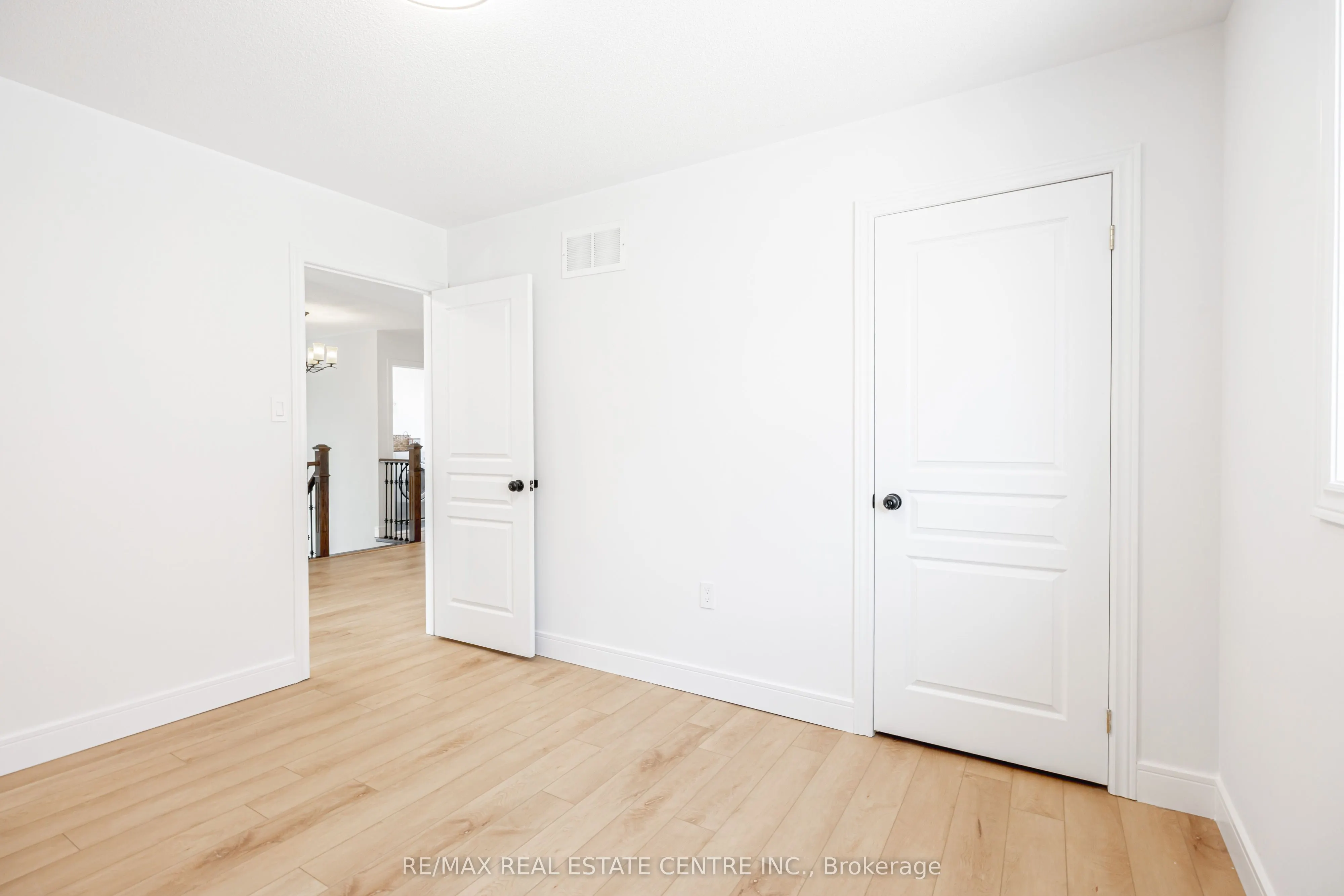25 Bache Avenue