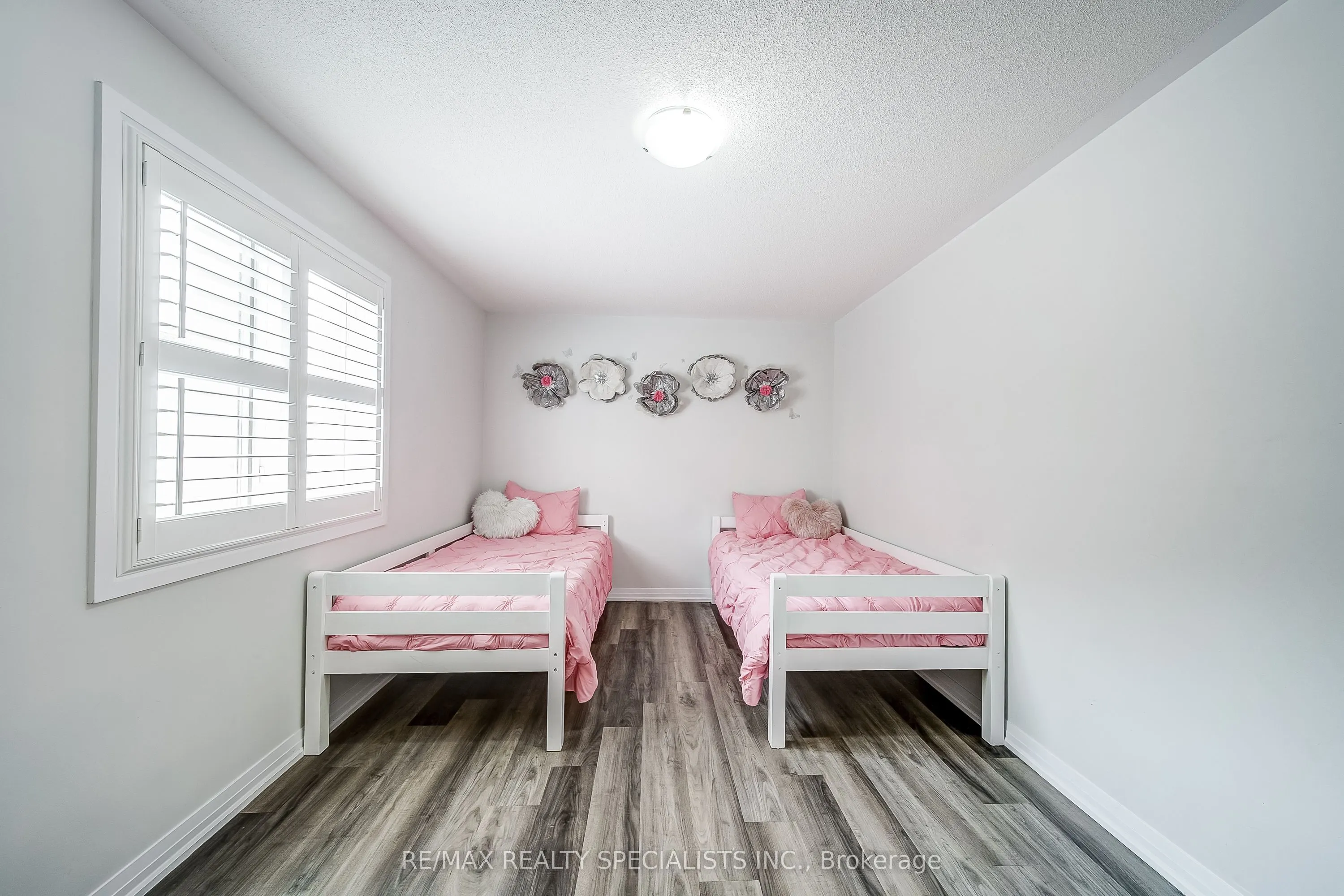 259 Chelsea Crescent