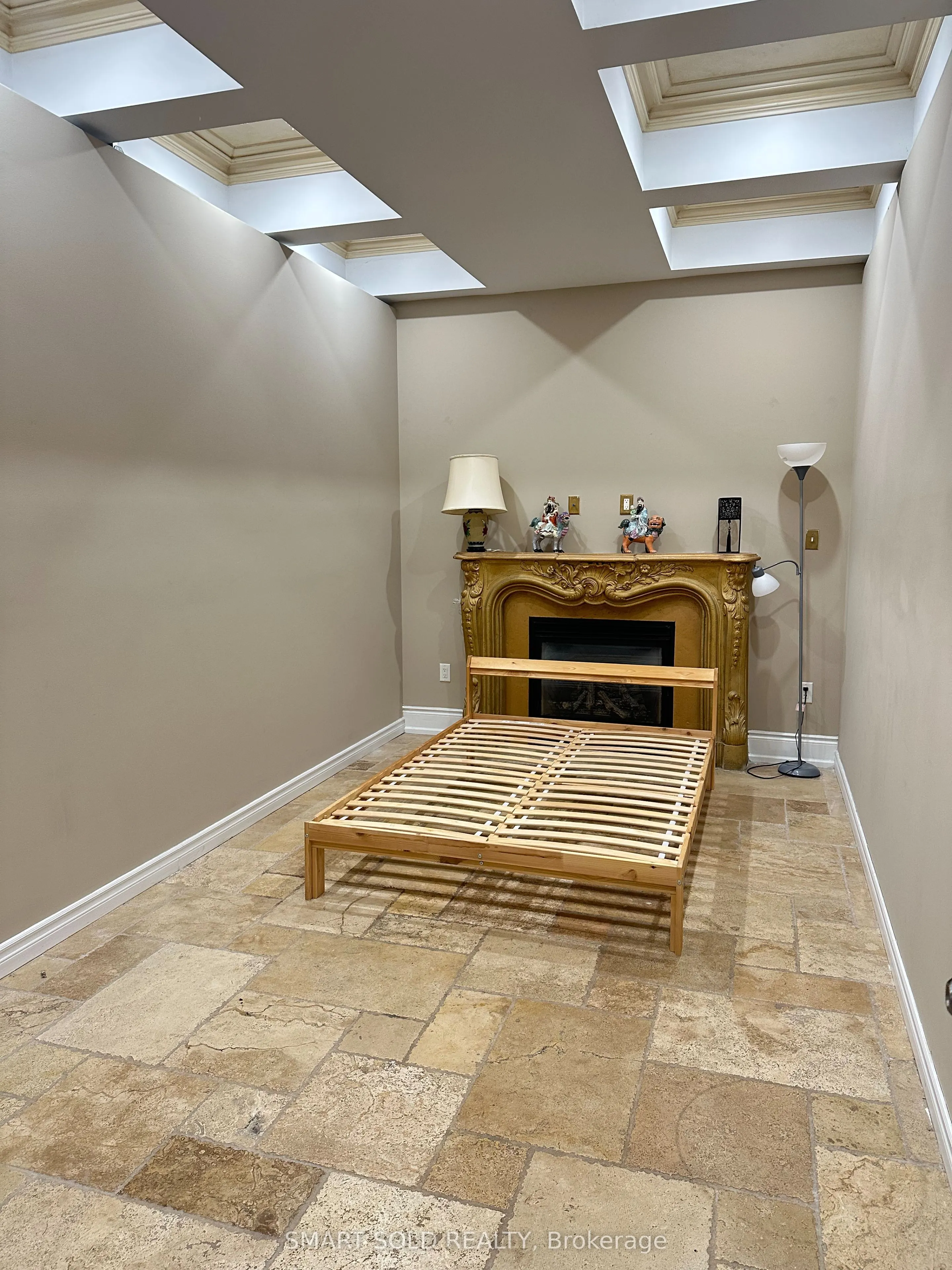 83 Elm Avenue