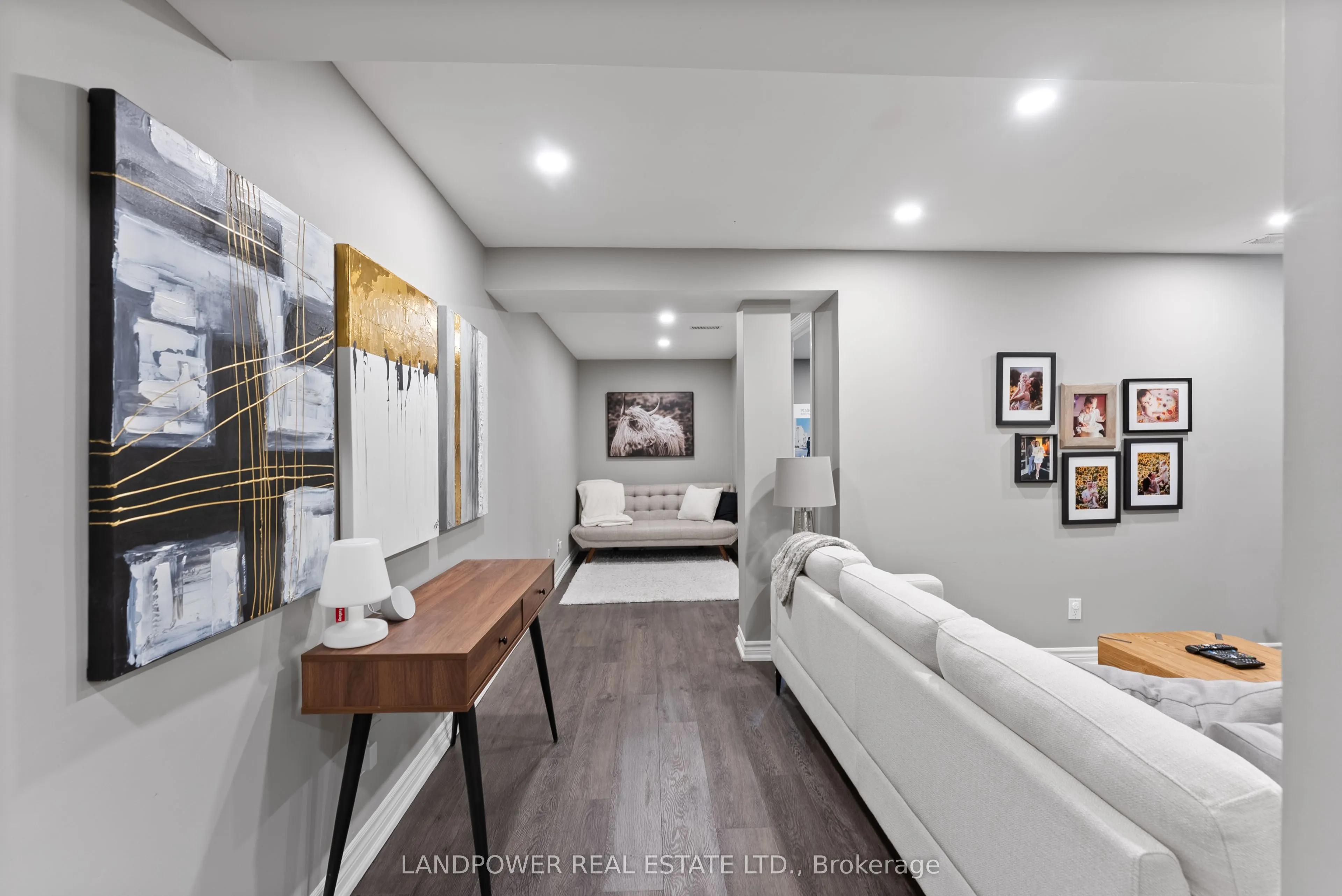 57 Royal Appian Crescent