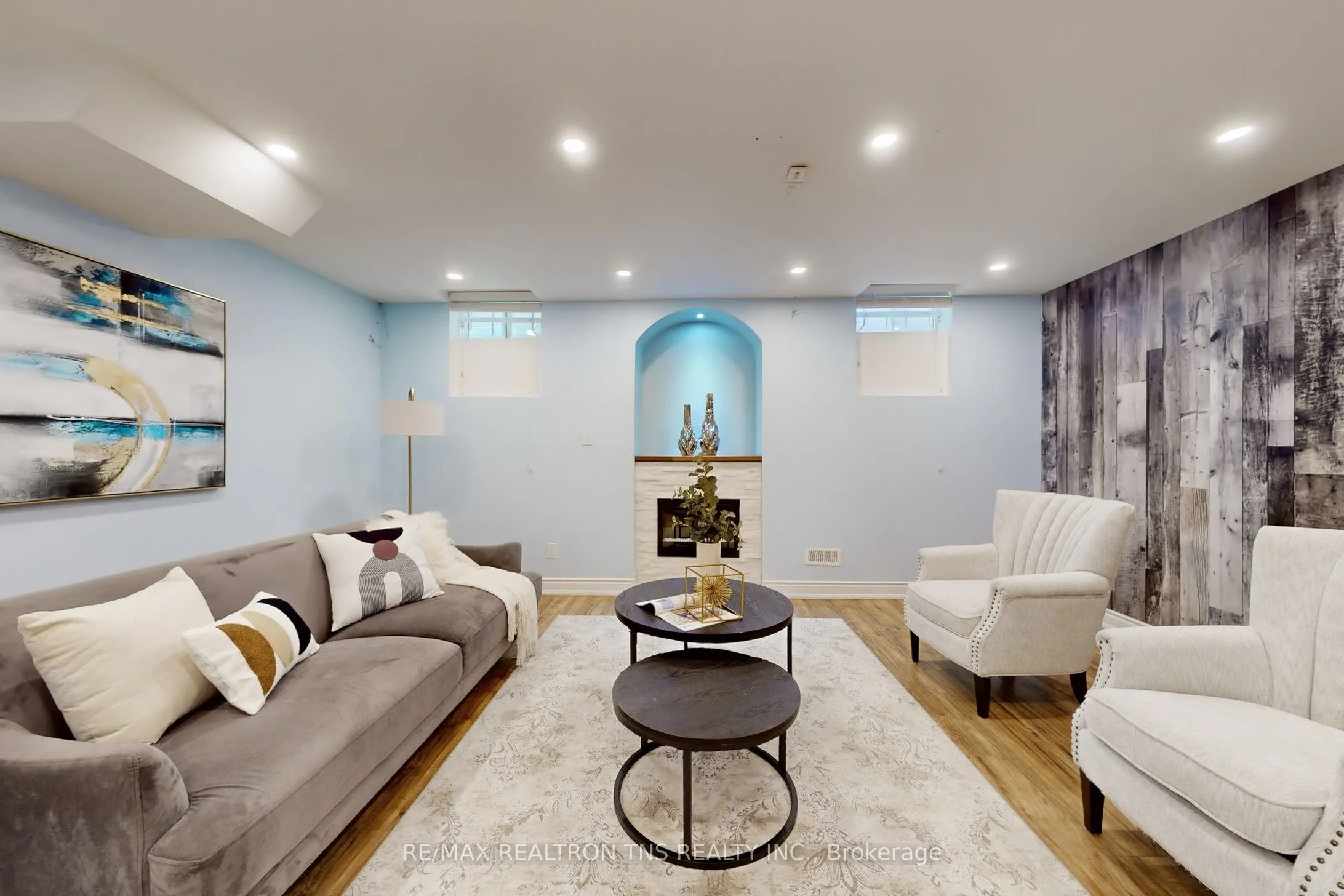 177 Alpine Crescent