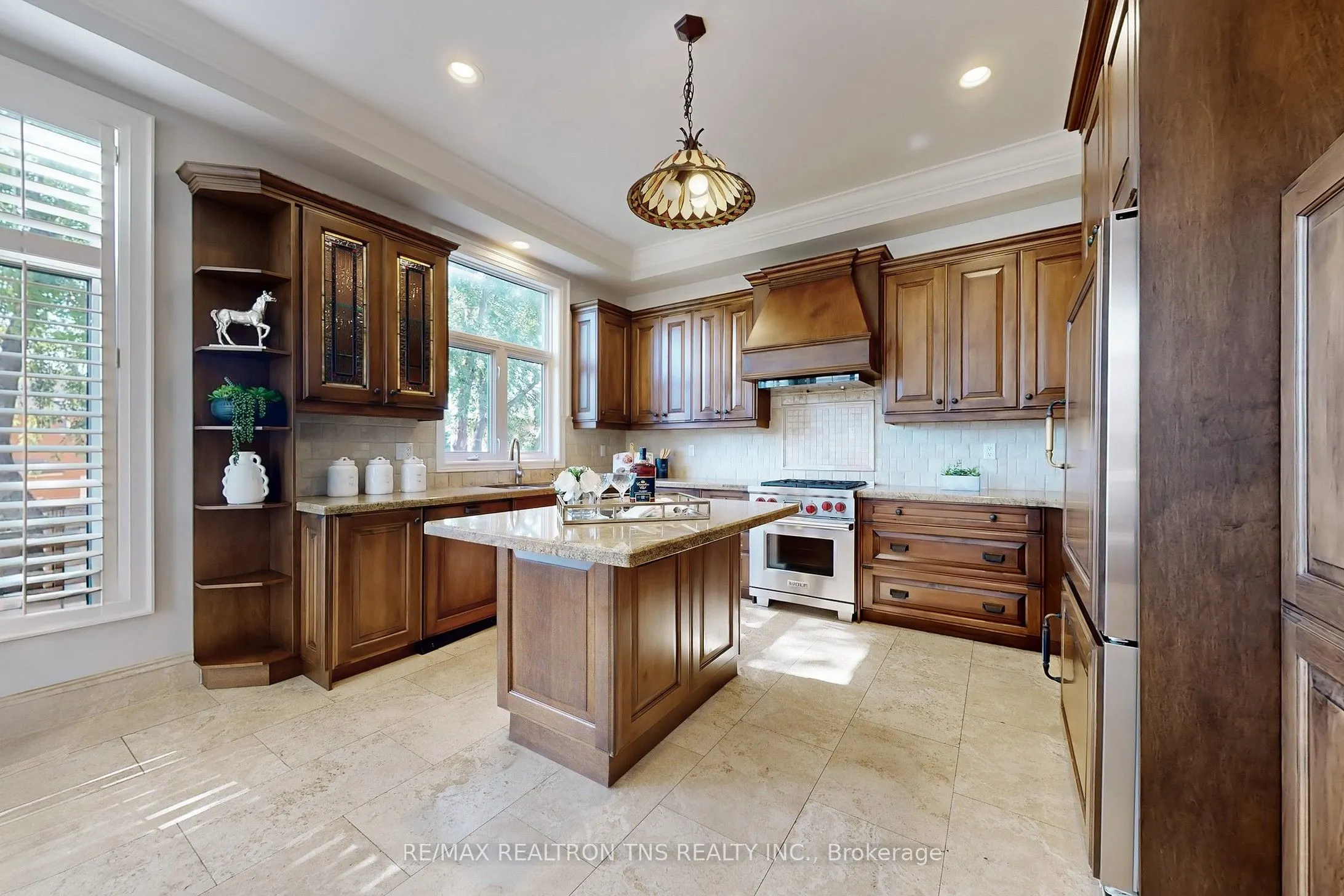 177 Alpine Crescent