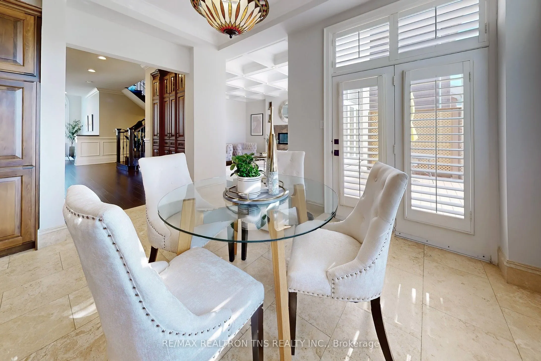177 Alpine Crescent