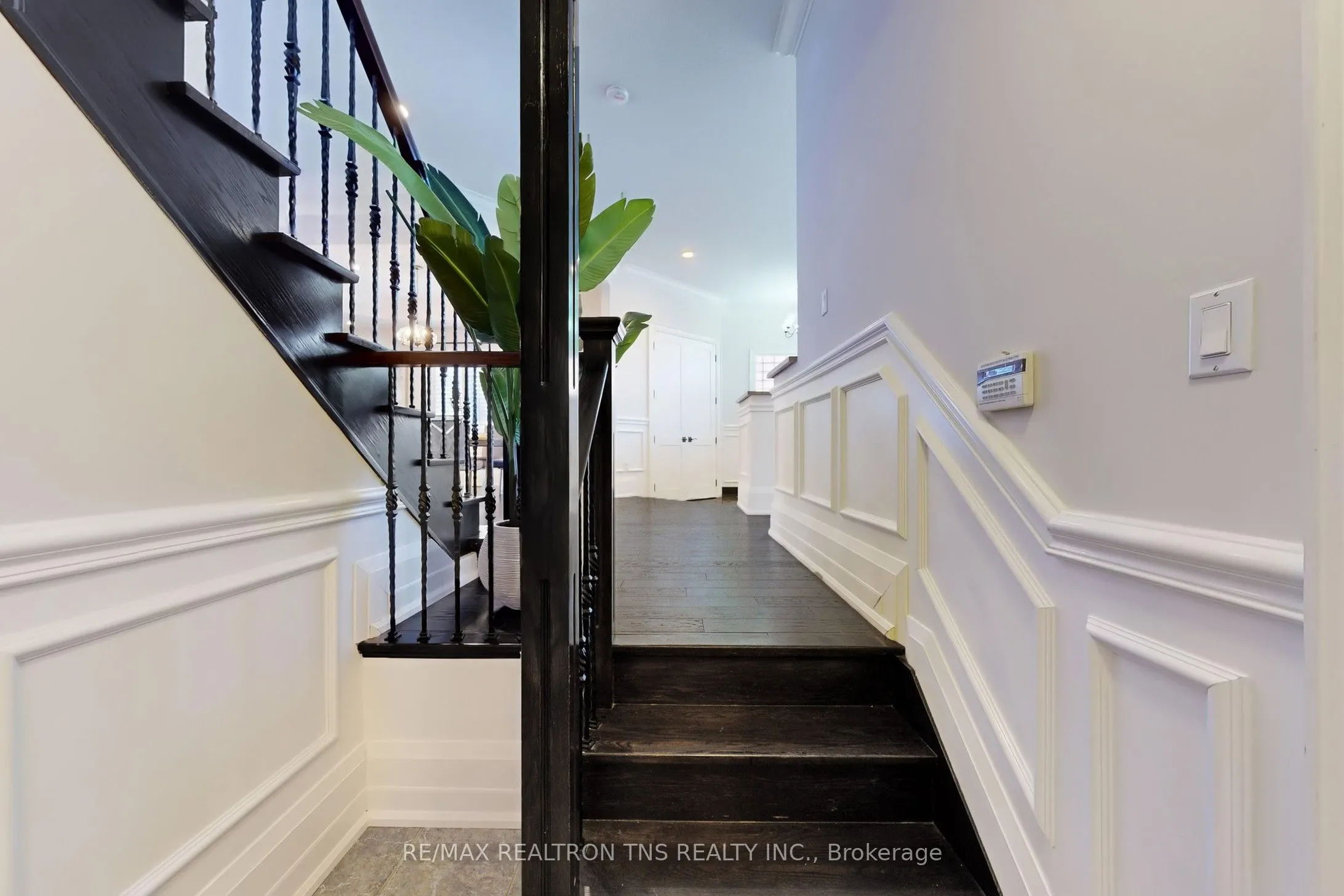 177 Alpine Crescent