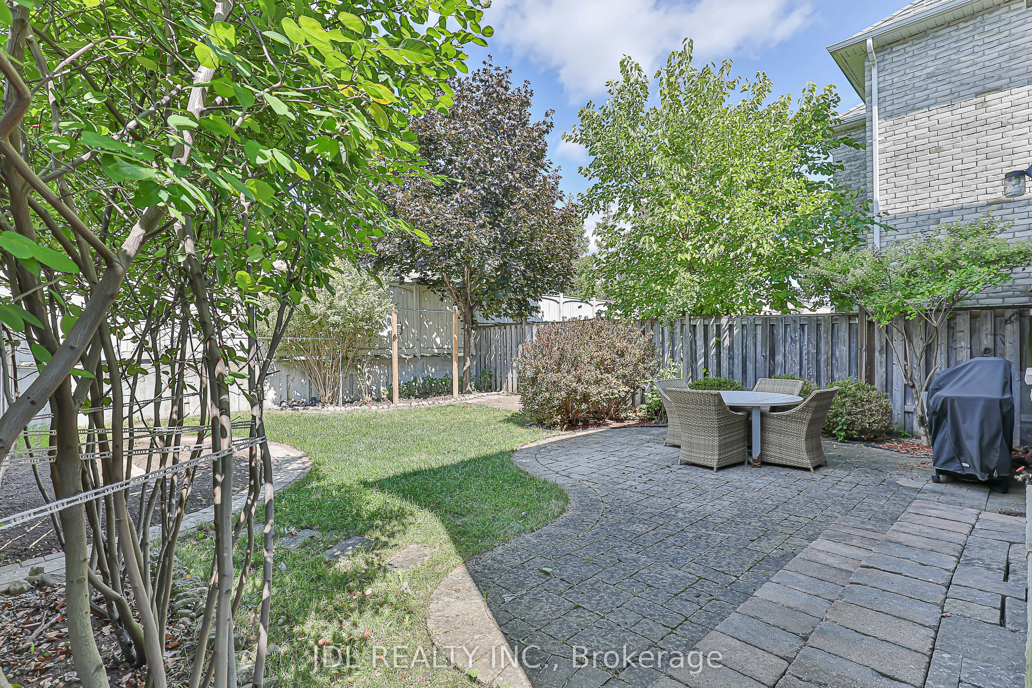 54 Joseph Glover Avenue