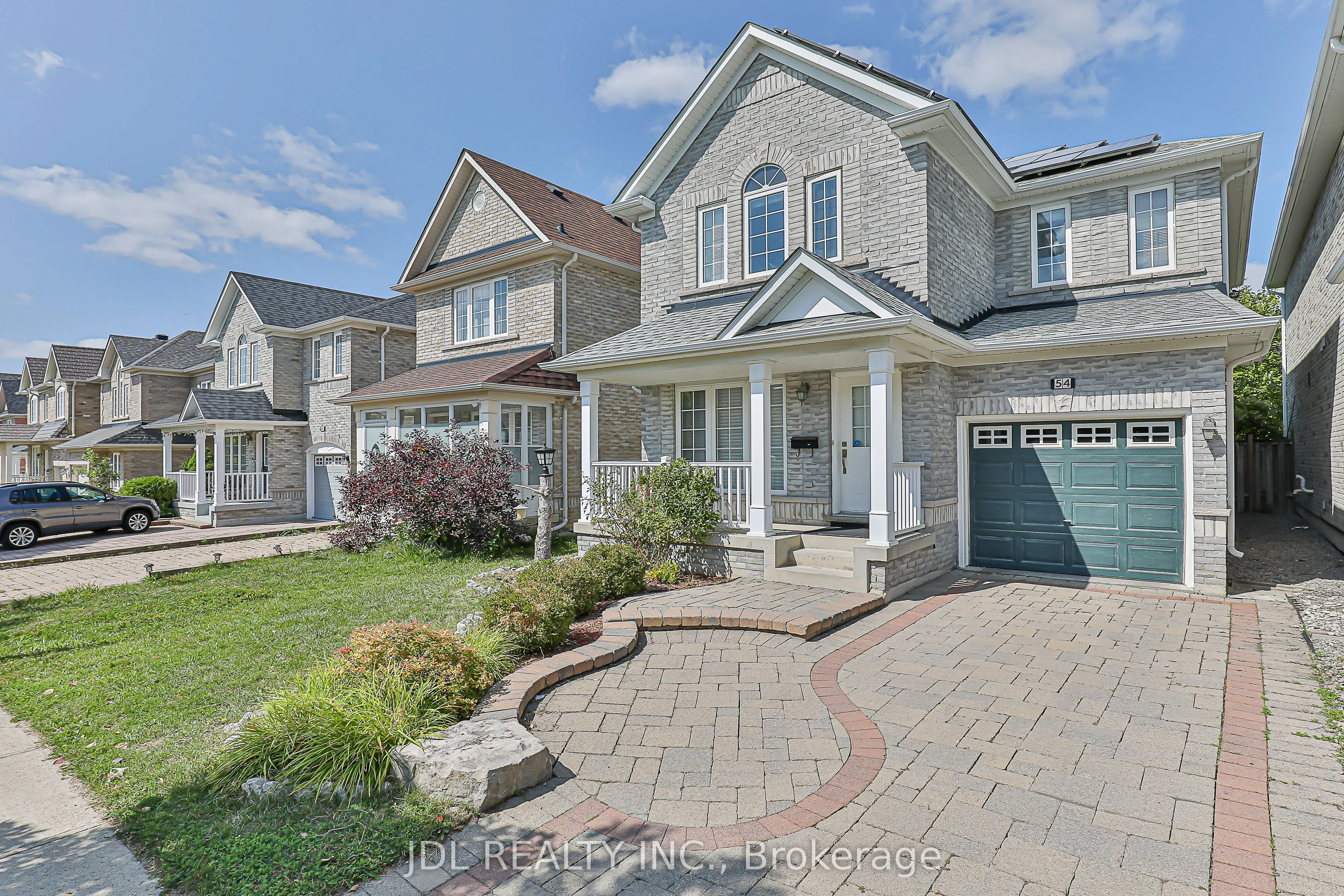 54 Joseph Glover Avenue