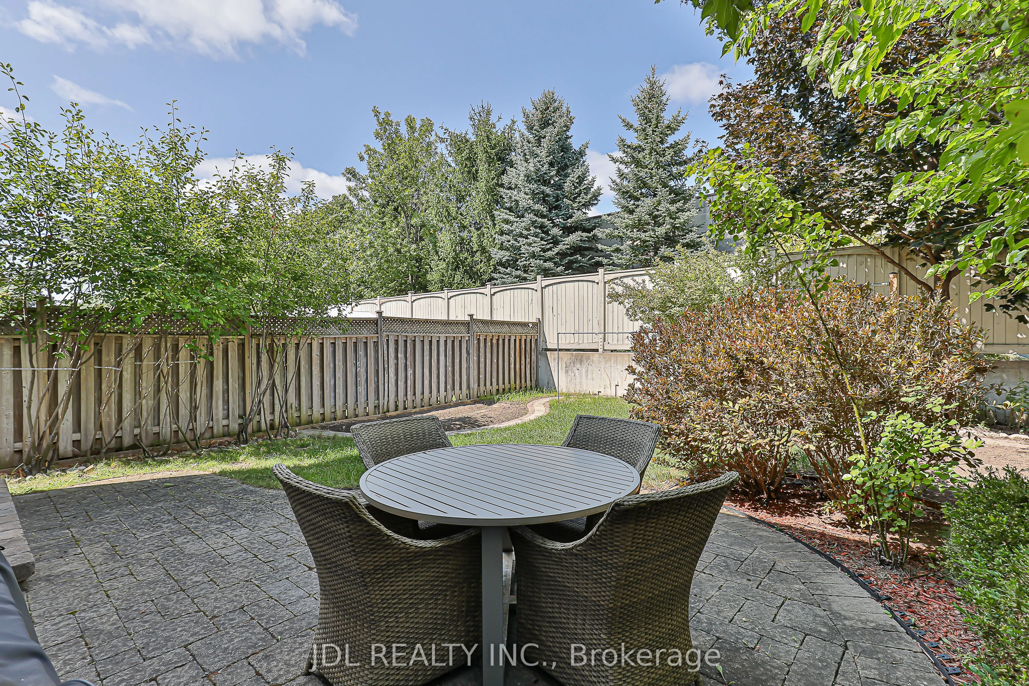 54 Joseph Glover Avenue