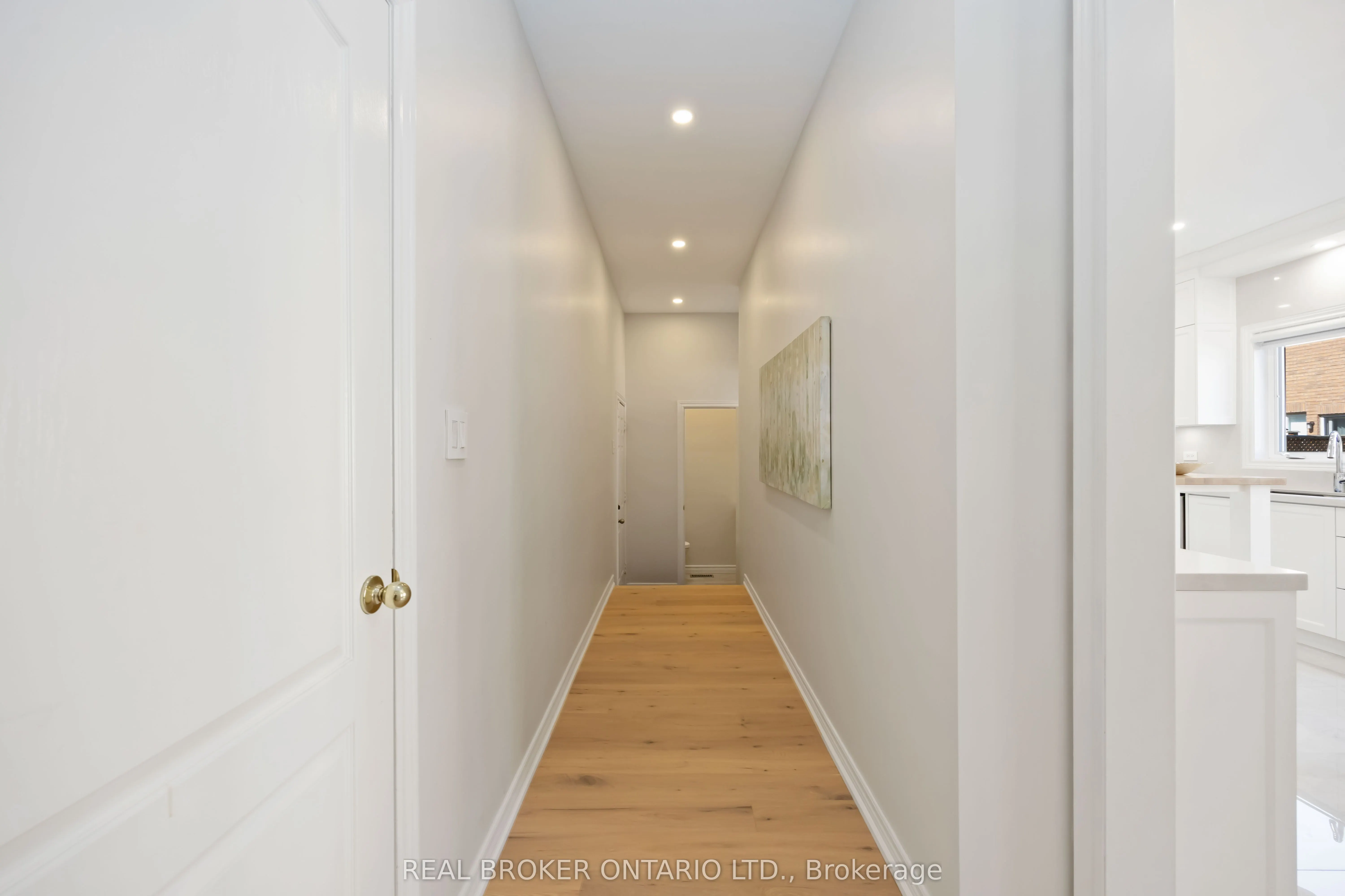 16 Yoho Avenue